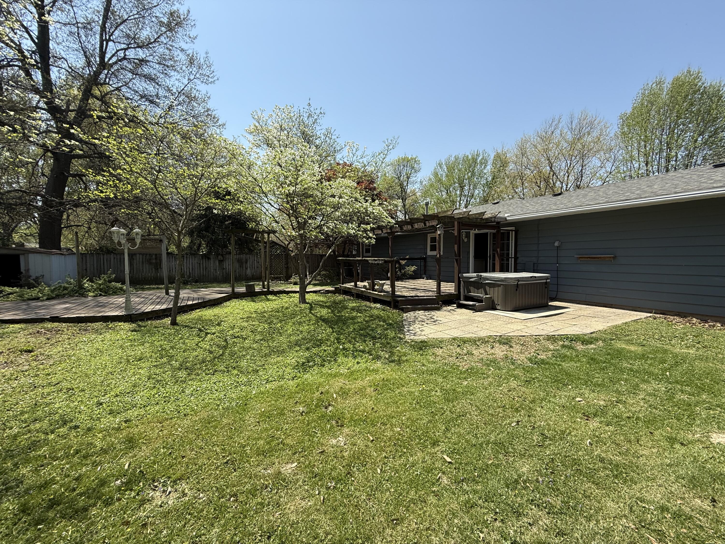1208 South Cedarbrook Avenue Property Photo 5