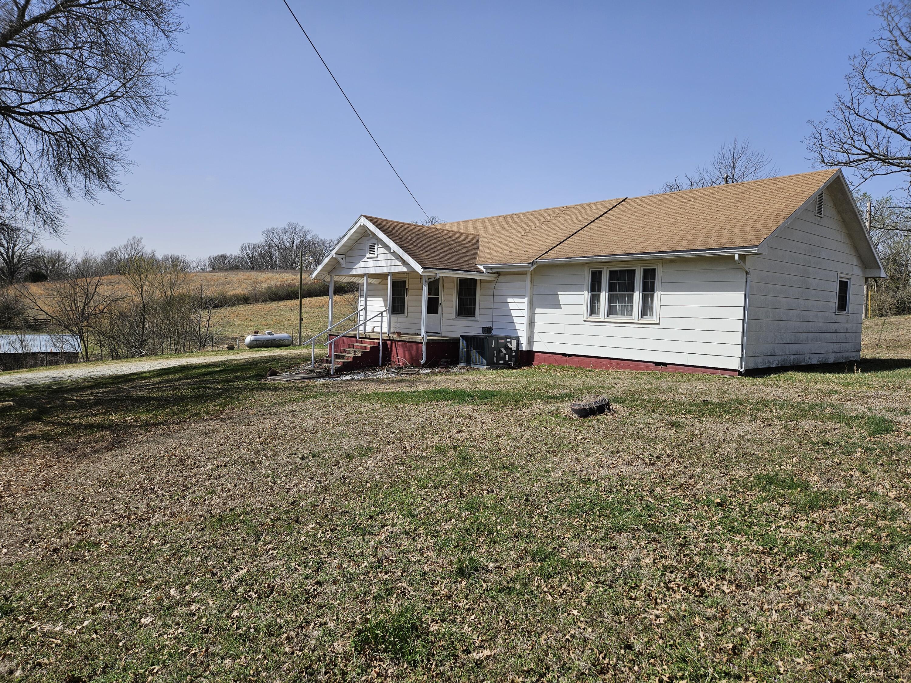 6413 Co Rd 5-403 Property Photo 4