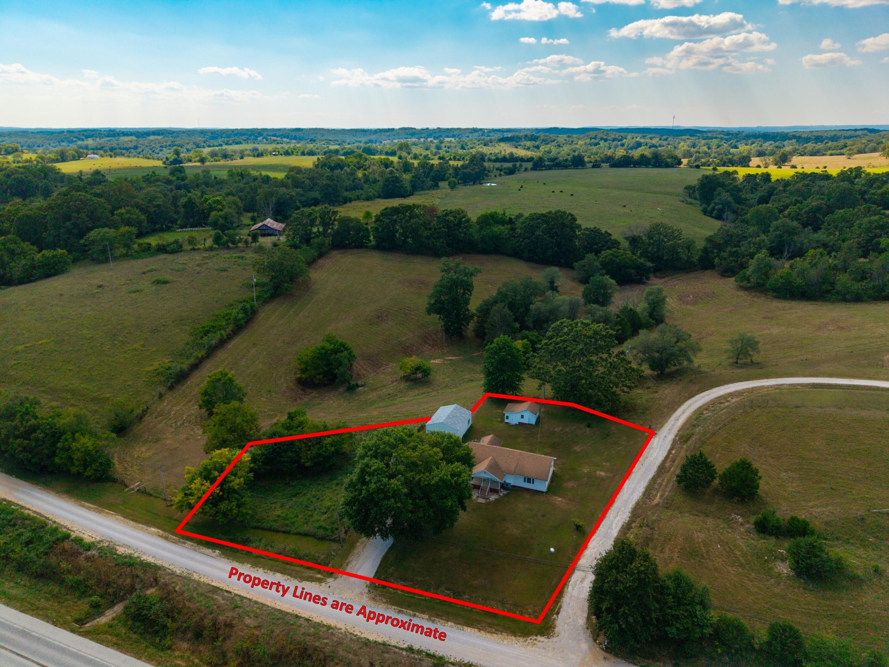 6413 Co Rd 5-403 Property Photo 4