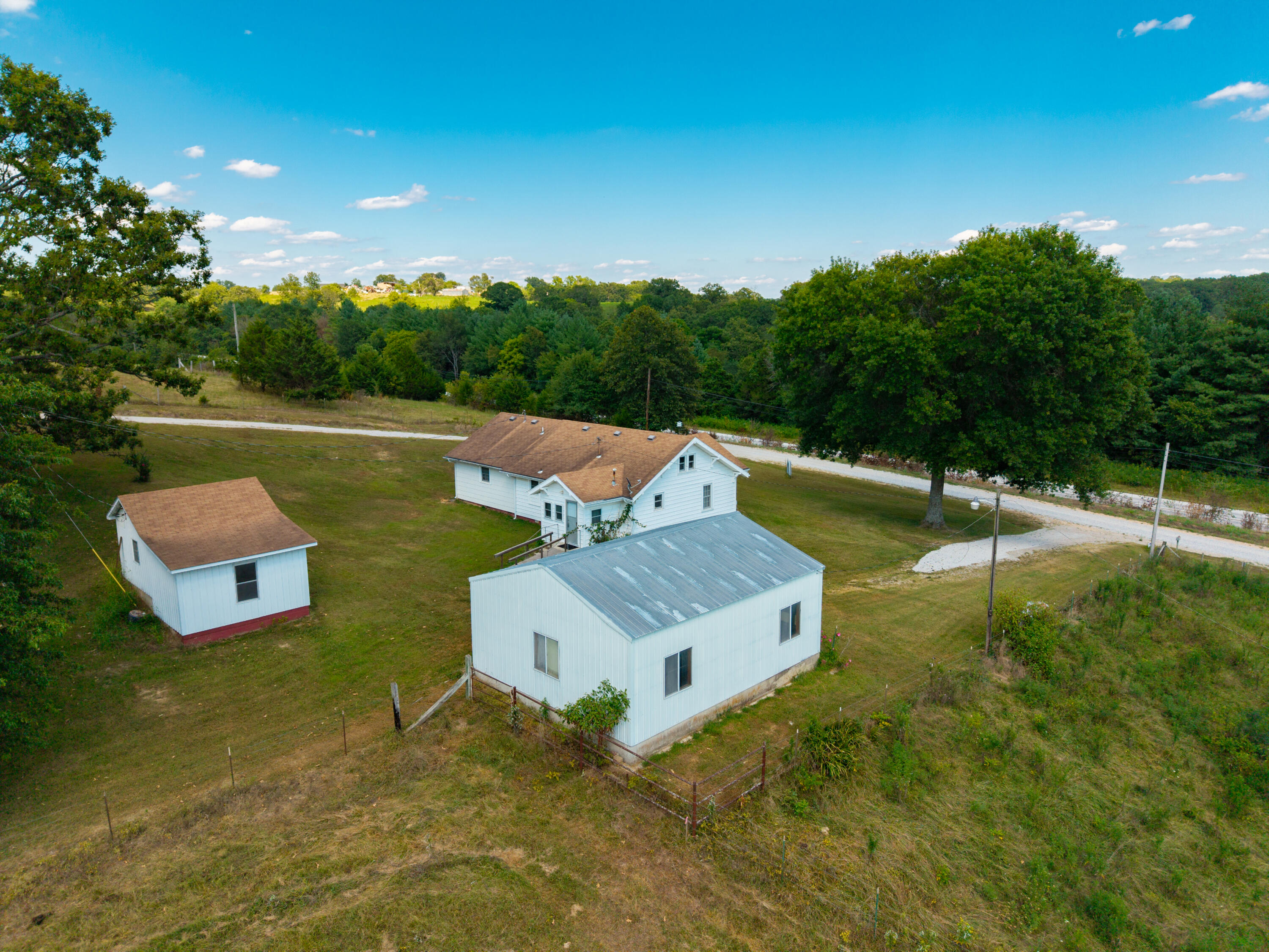 6413 Co Rd 5-403 Property Photo 6