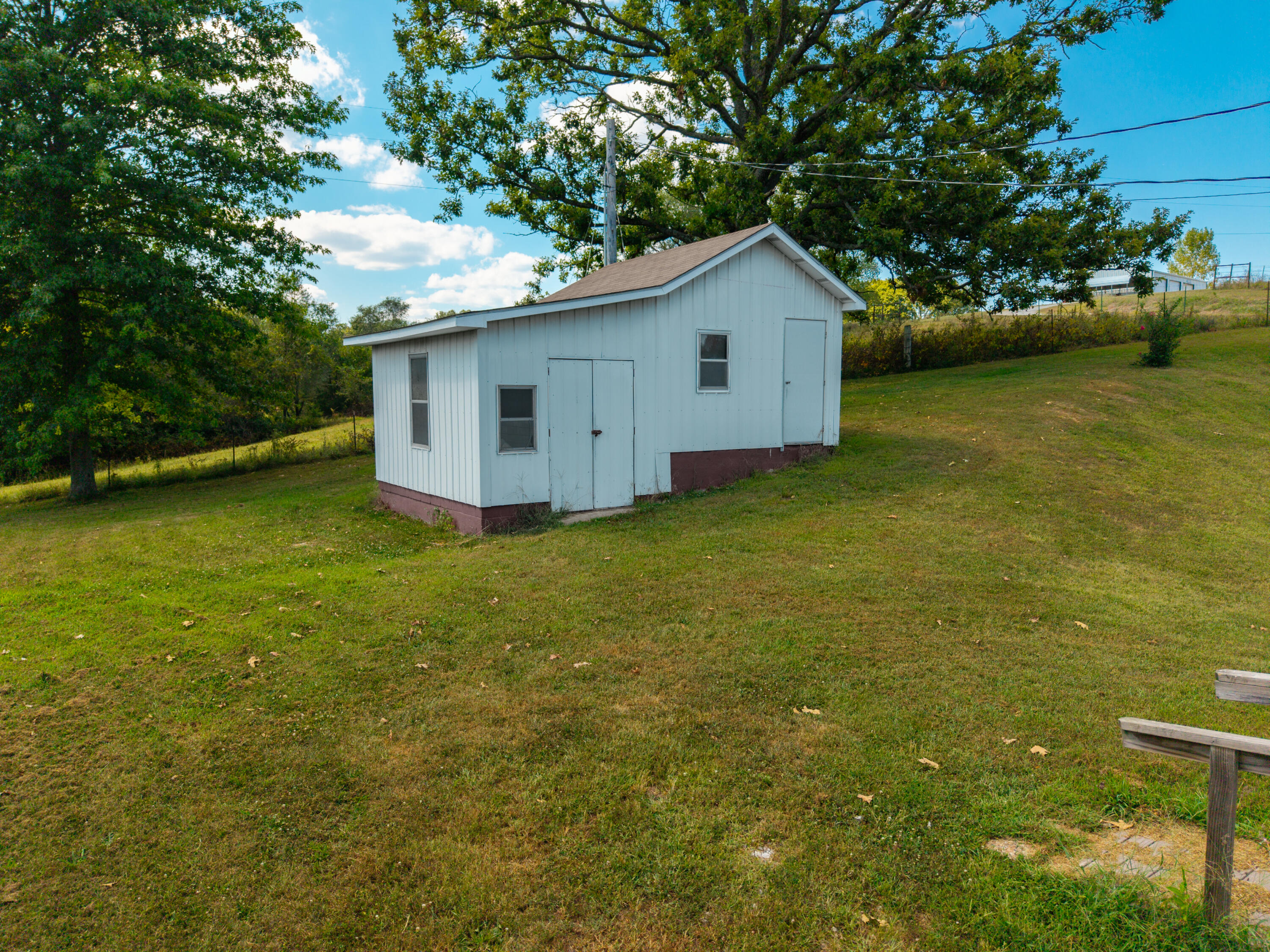 6413 Co Rd 5-403 Property Photo 11