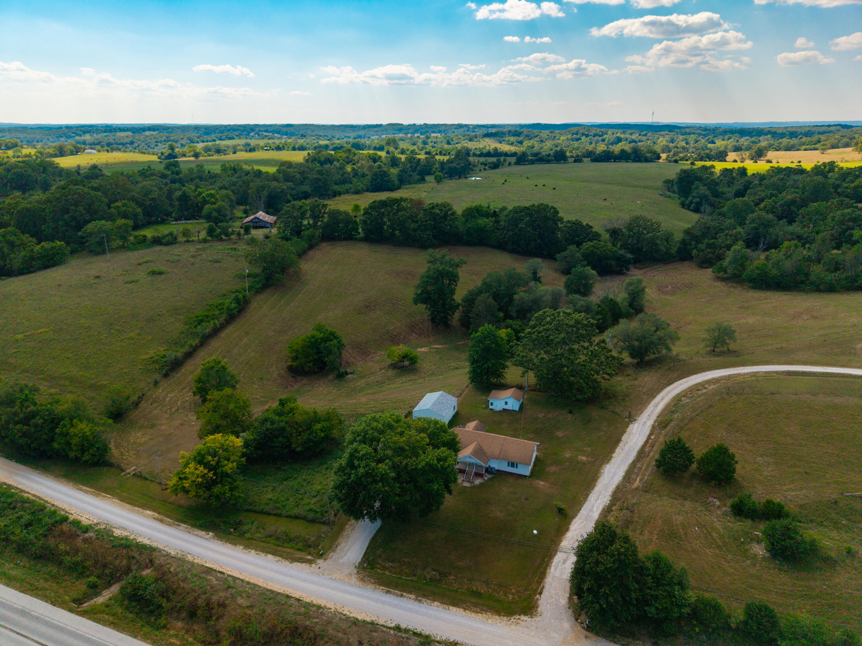 6413 Co Rd 5-403 Property Photo 14