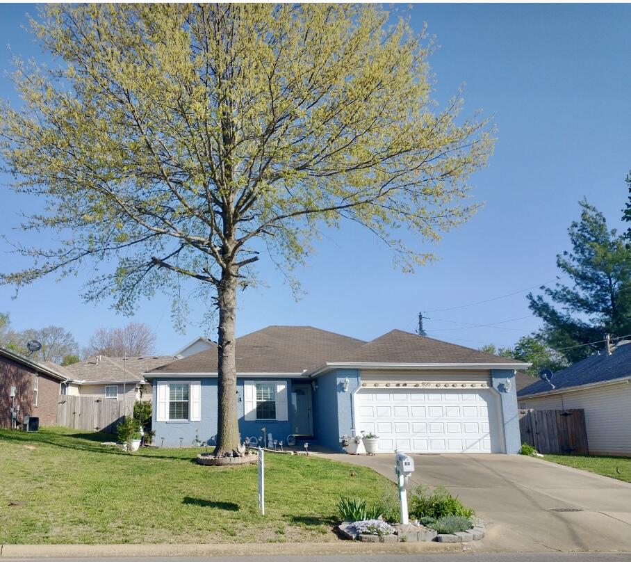 855 Birch Street Property Photo