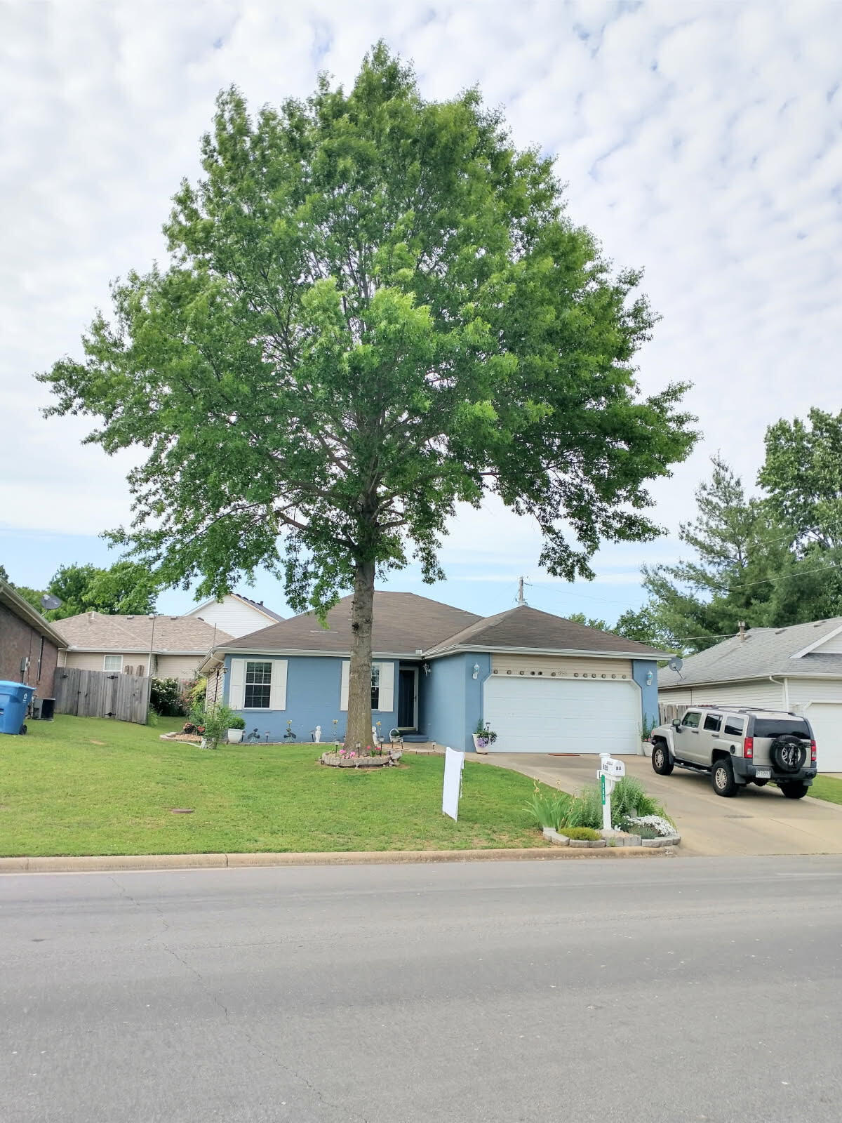 855 Birch Street Property Photo 1