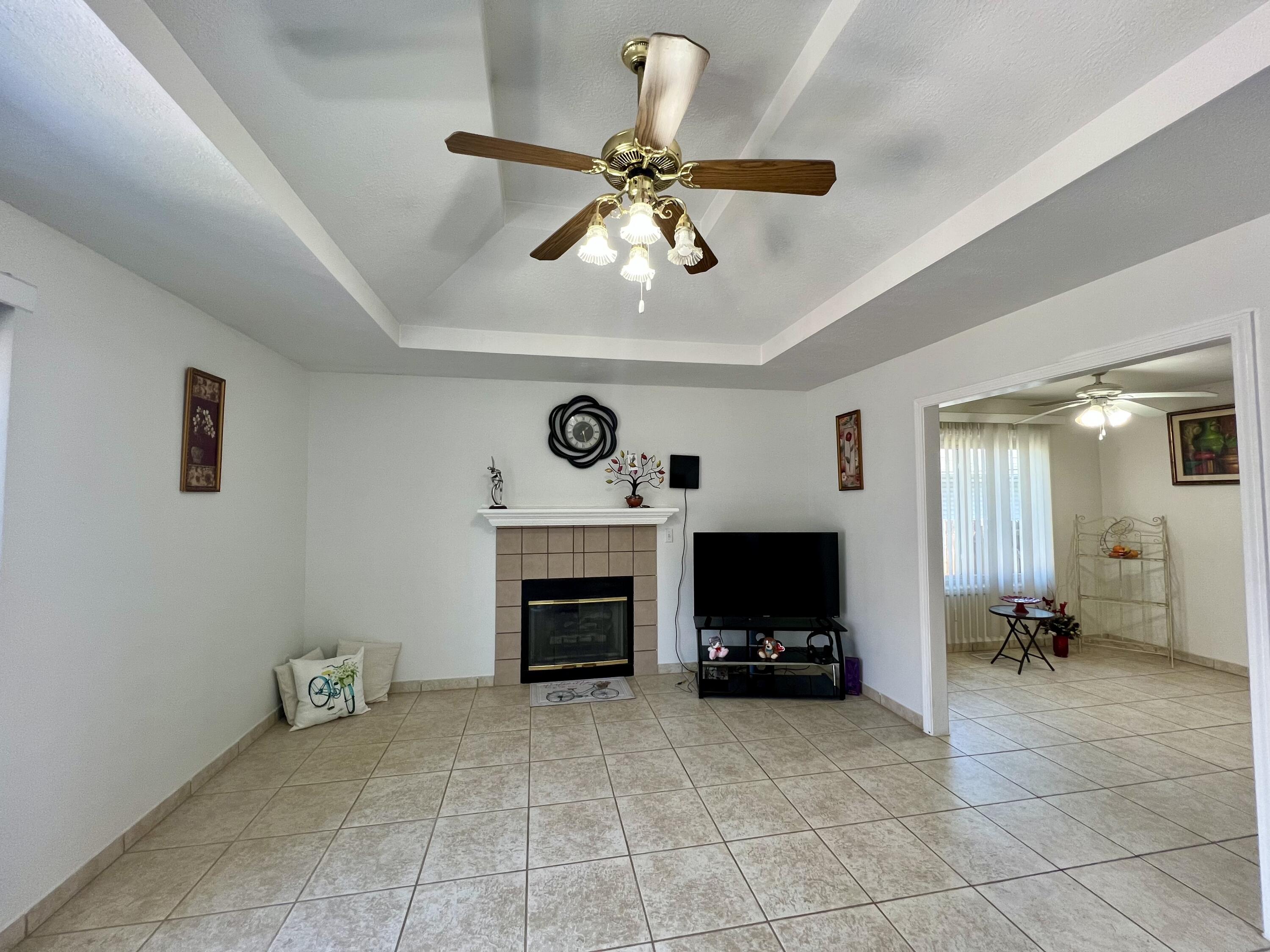 855 Birch Street Property Photo 6
