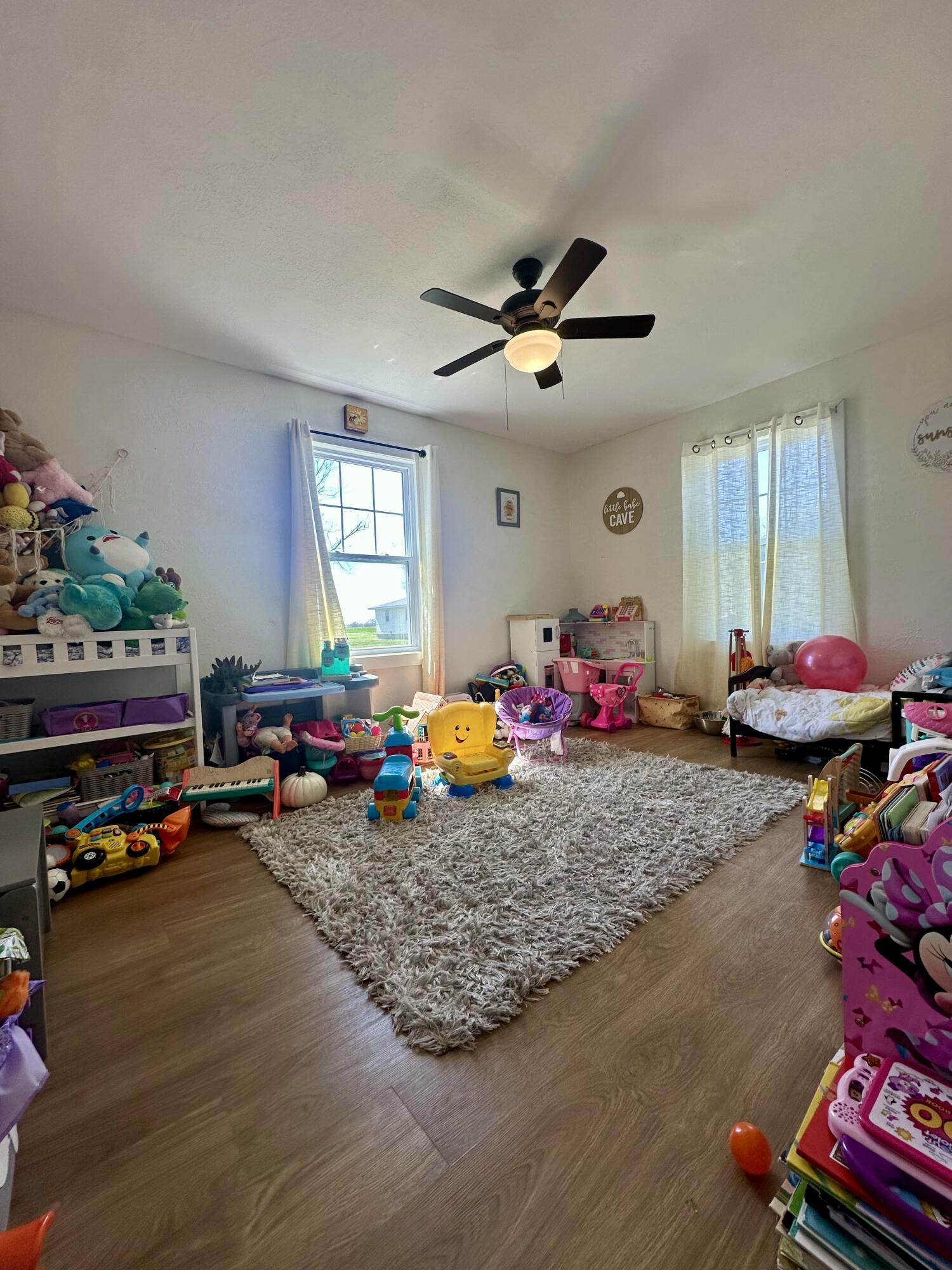 406 East 17th Street Property Photo 13
