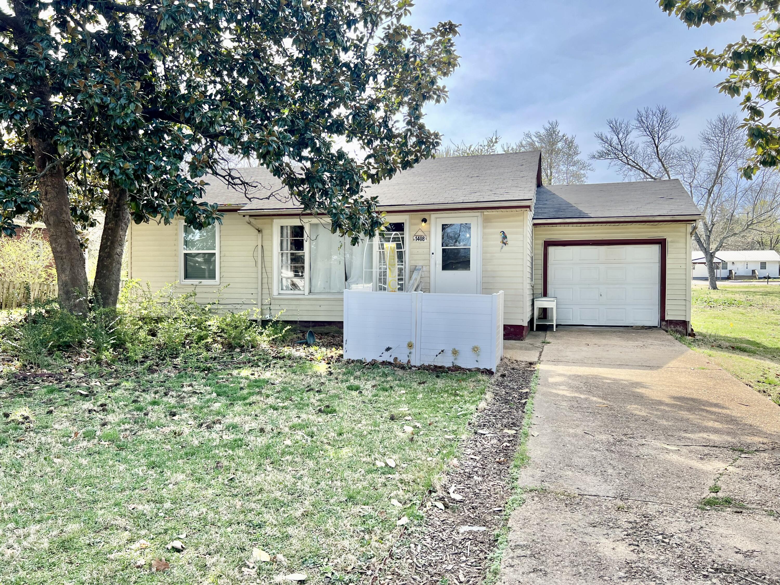 1408 4th Street Street Property Photo 2