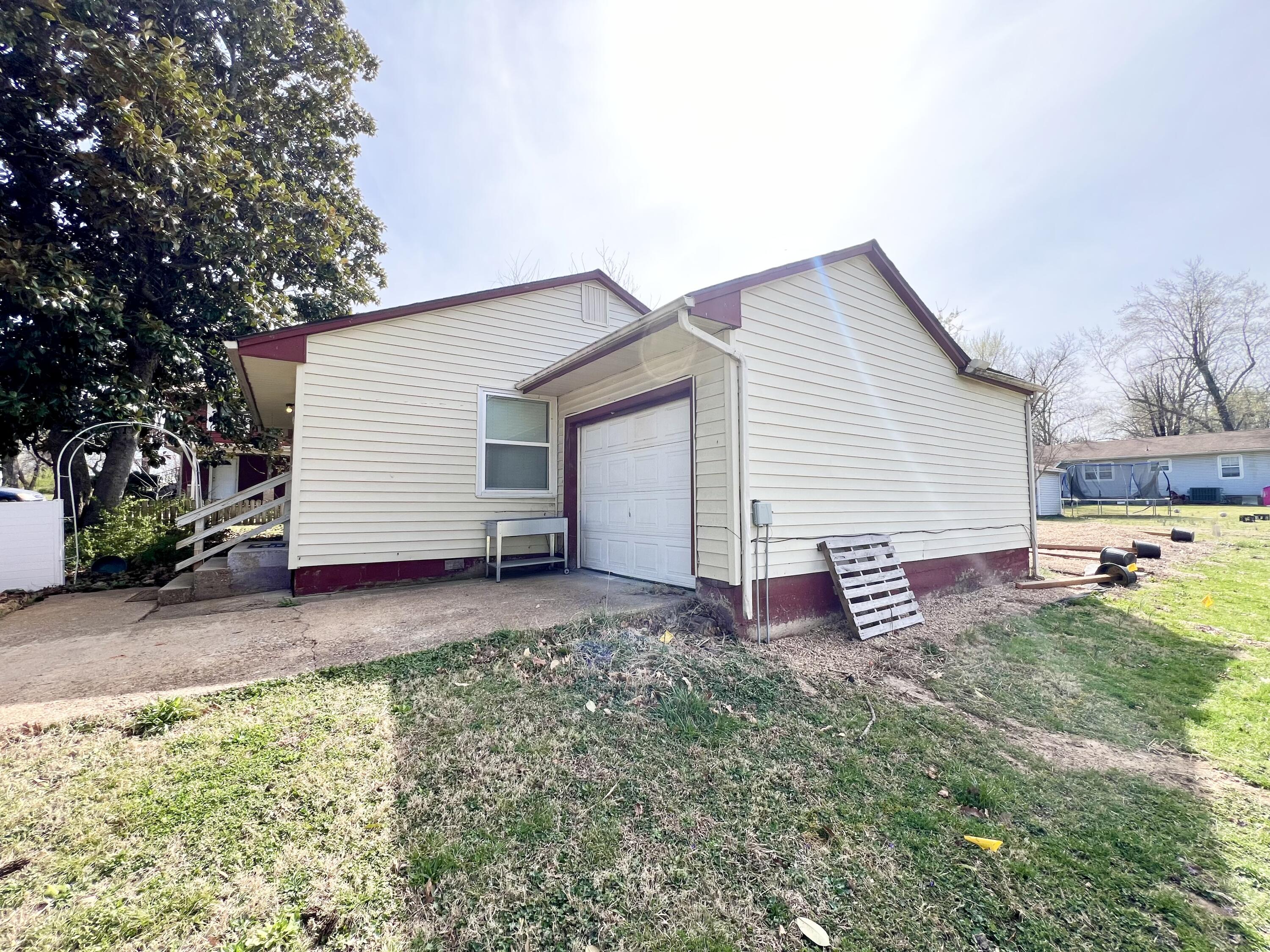 1408 4th Street Street Property Photo 3