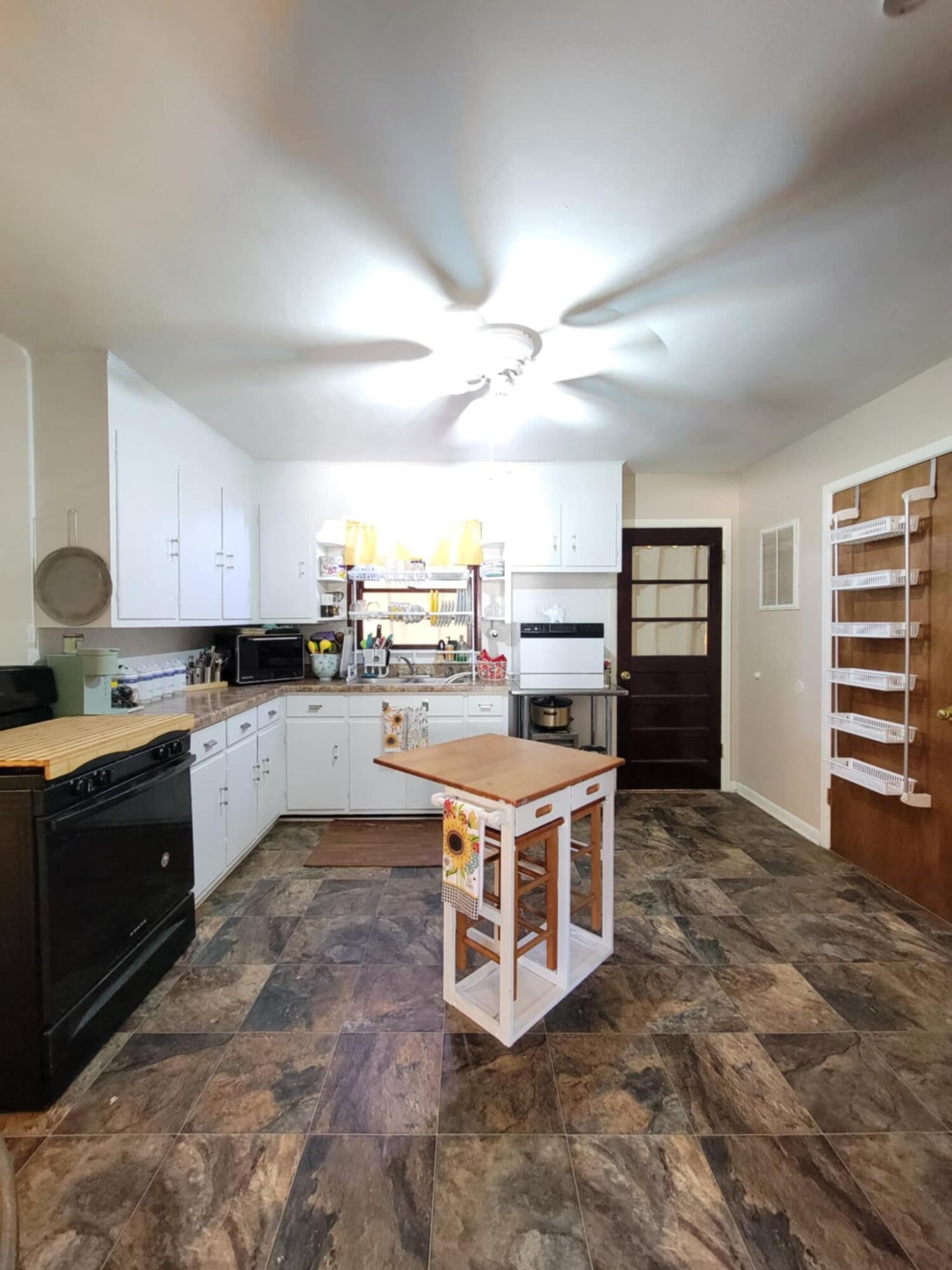 1408 4th Street Street Property Photo 9