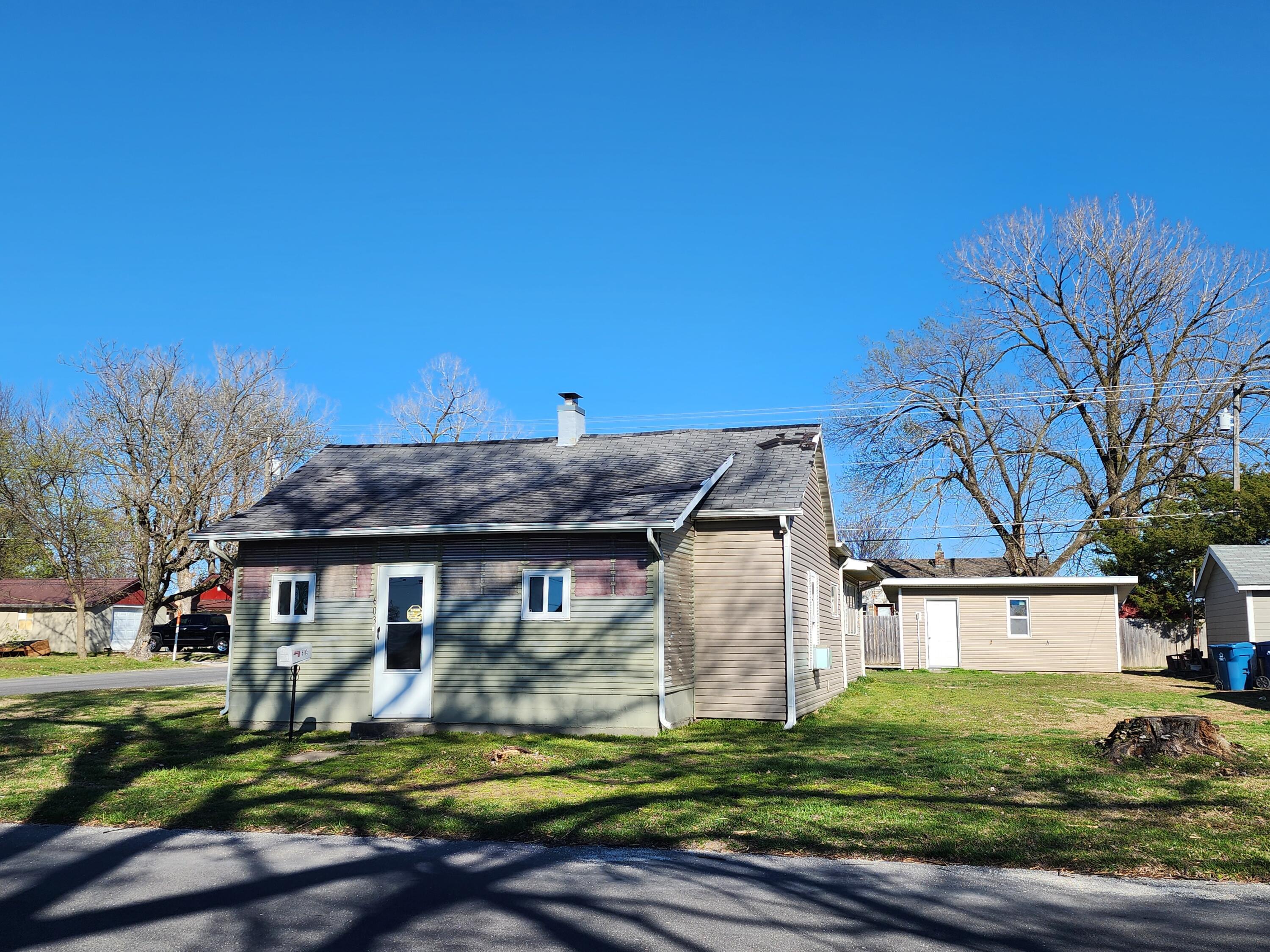 603 South Hall St. Property Photo