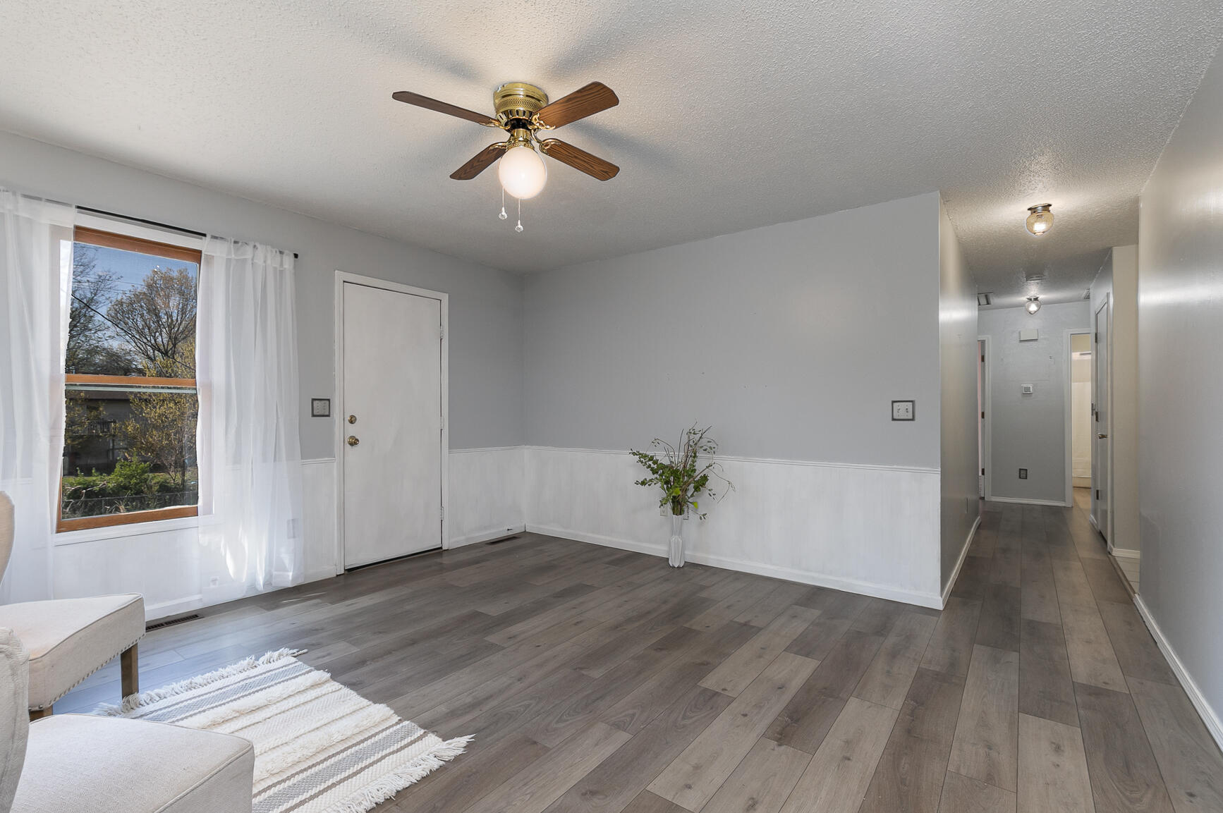 1508 West Warren Avenue Property Photo 5