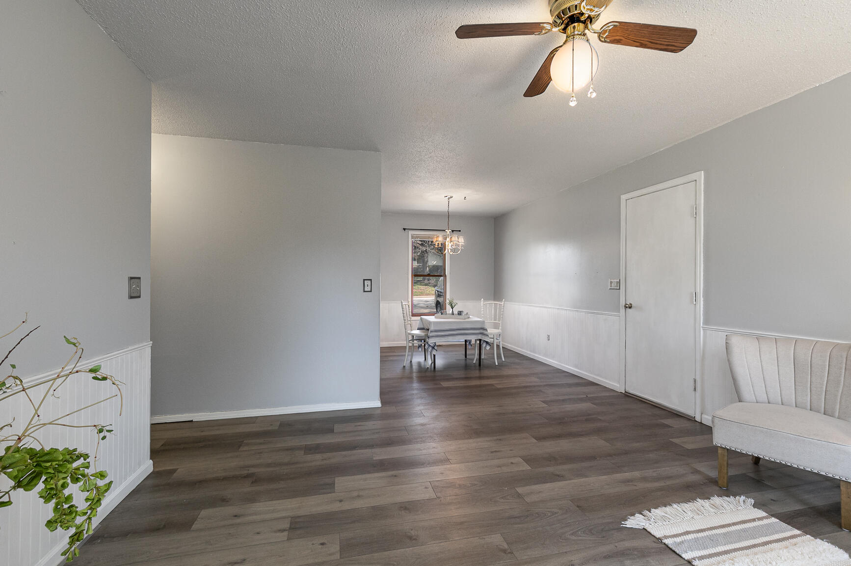 1508 West Warren Avenue Property Photo 7