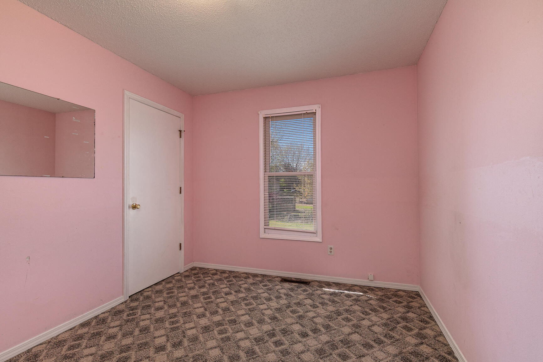 1508 West Warren Avenue Property Photo 20