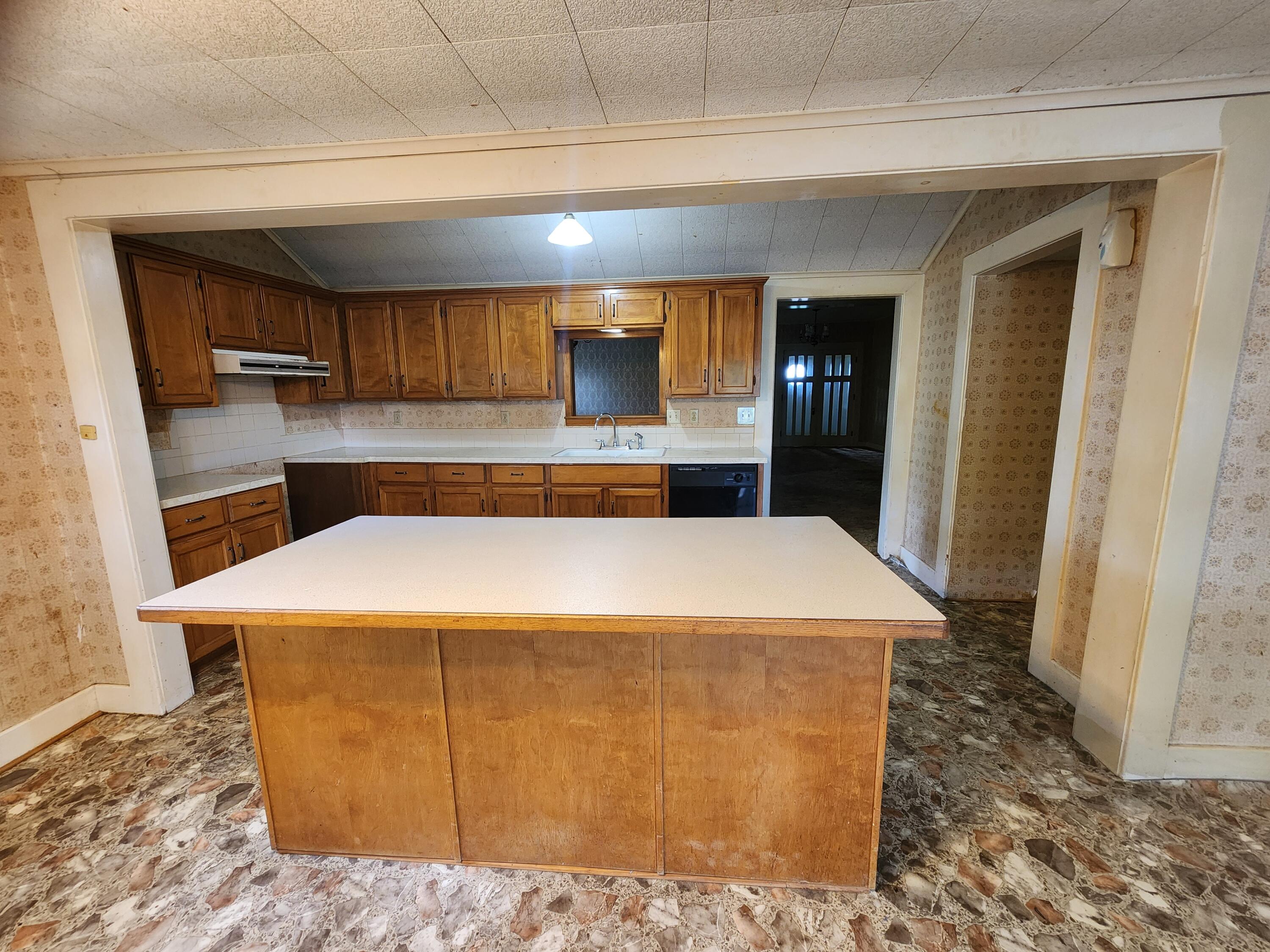 1622&1624 West Fairview Ave. Property Photo 4