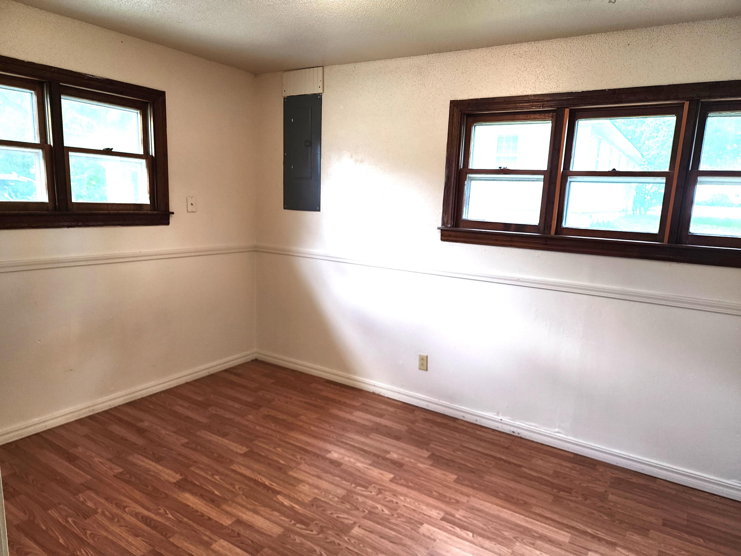 1622&1624 West Fairview Ave. Property Photo 22