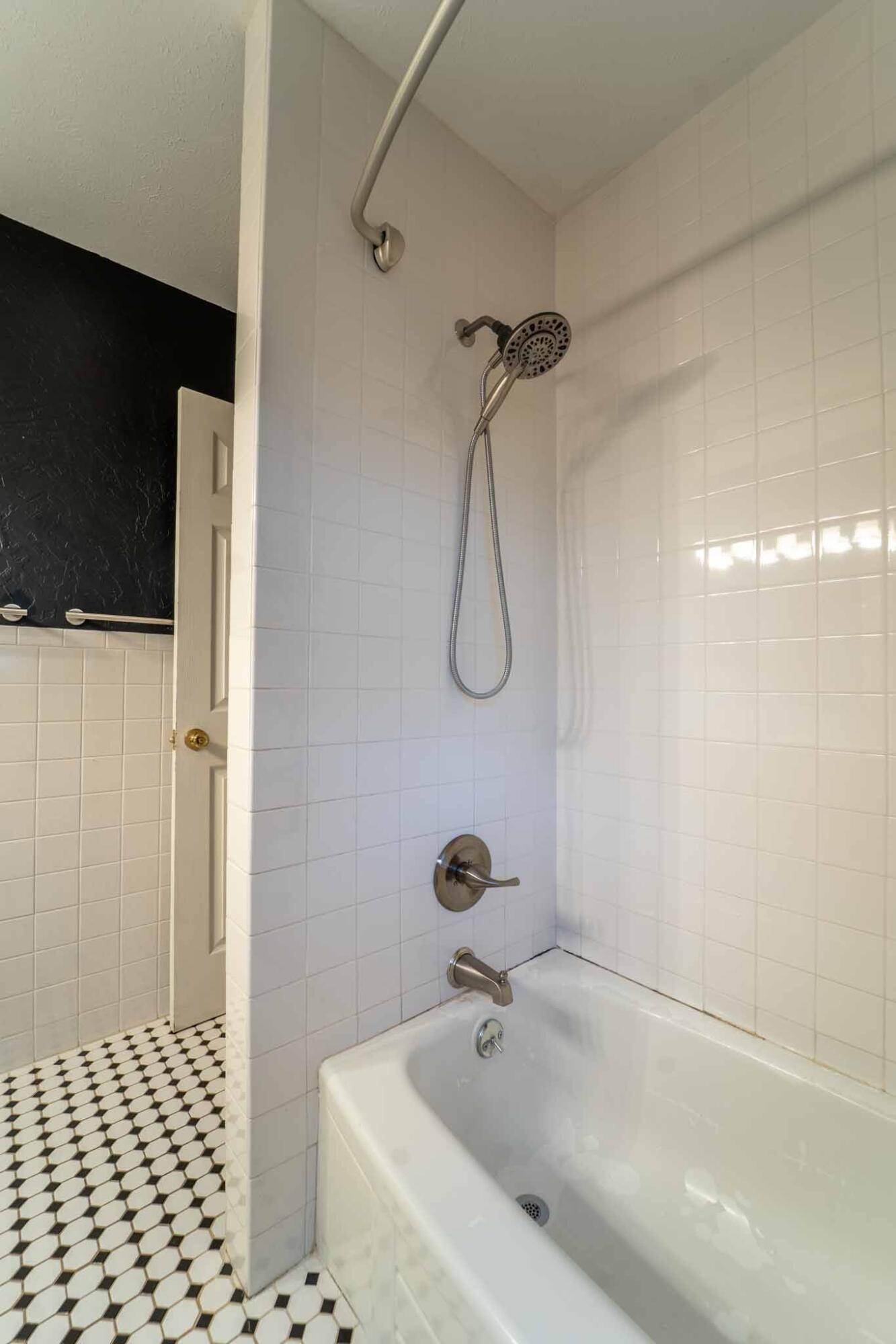 862 West Lasalle Street Property Photo 22
