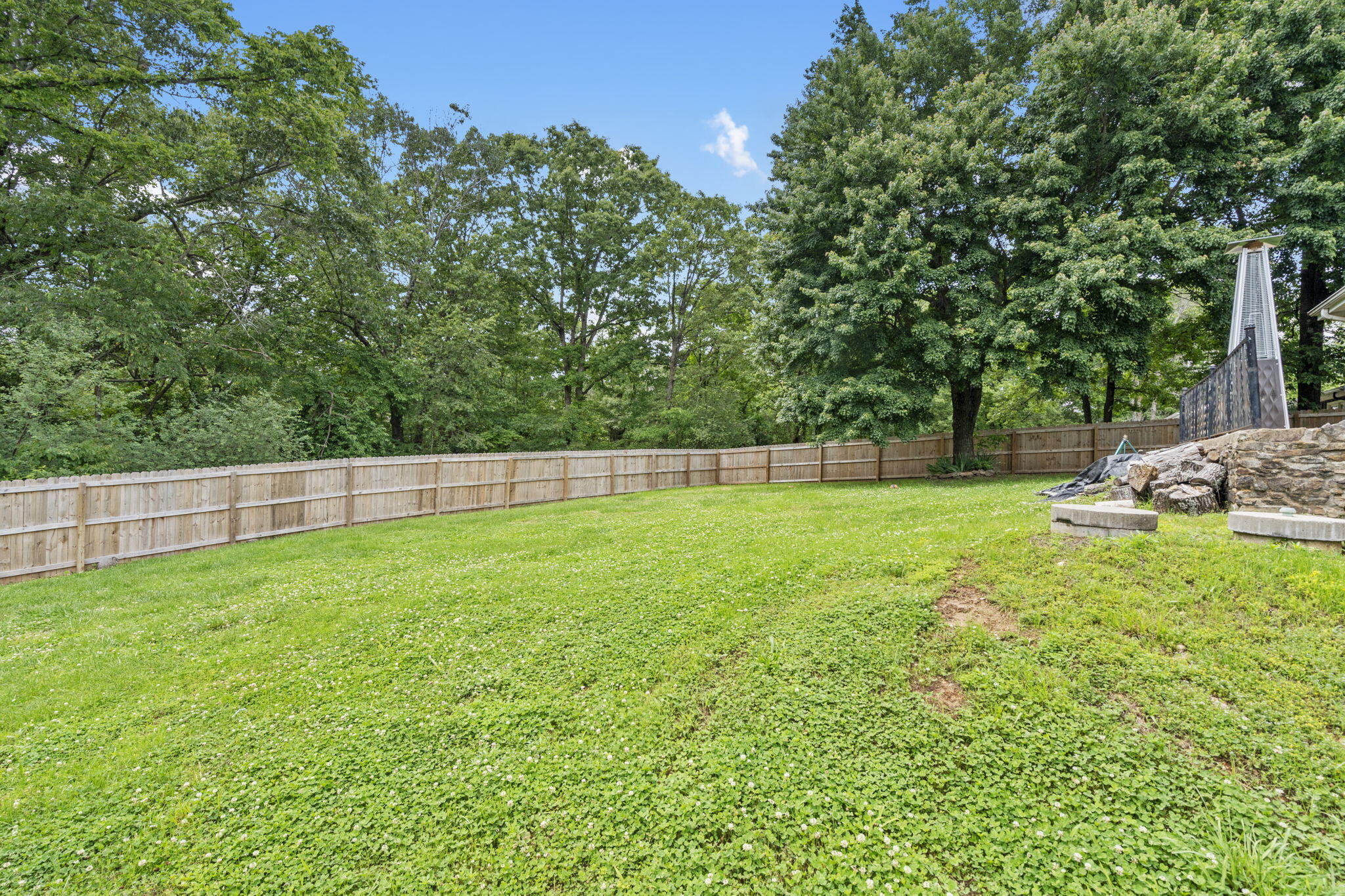 14 Northwoods Drive Property Photo 6
