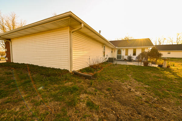 209 Southeast 15th Road Property Photo 9