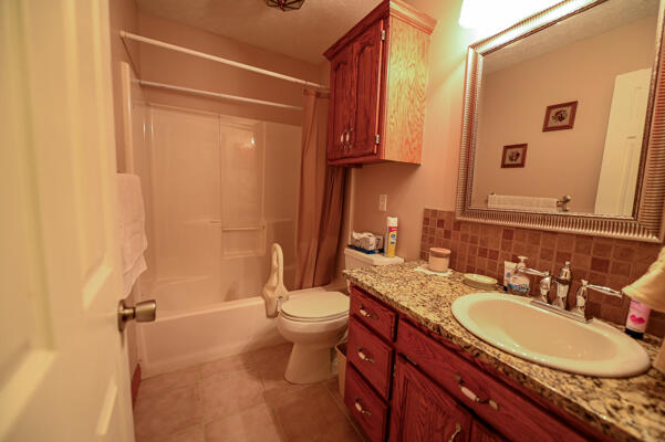 209 Southeast 15th Road Property Photo 35