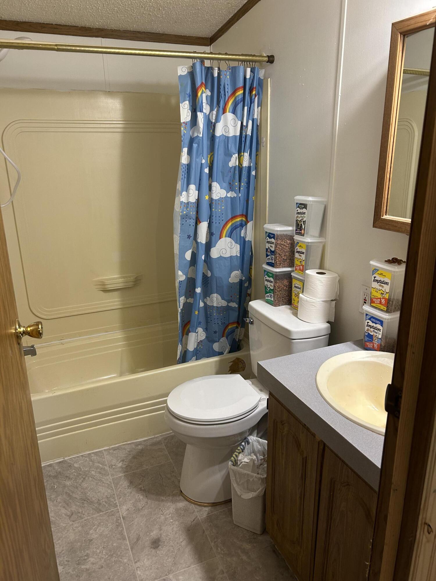 7406 County Road 5090 Property Photo 38
