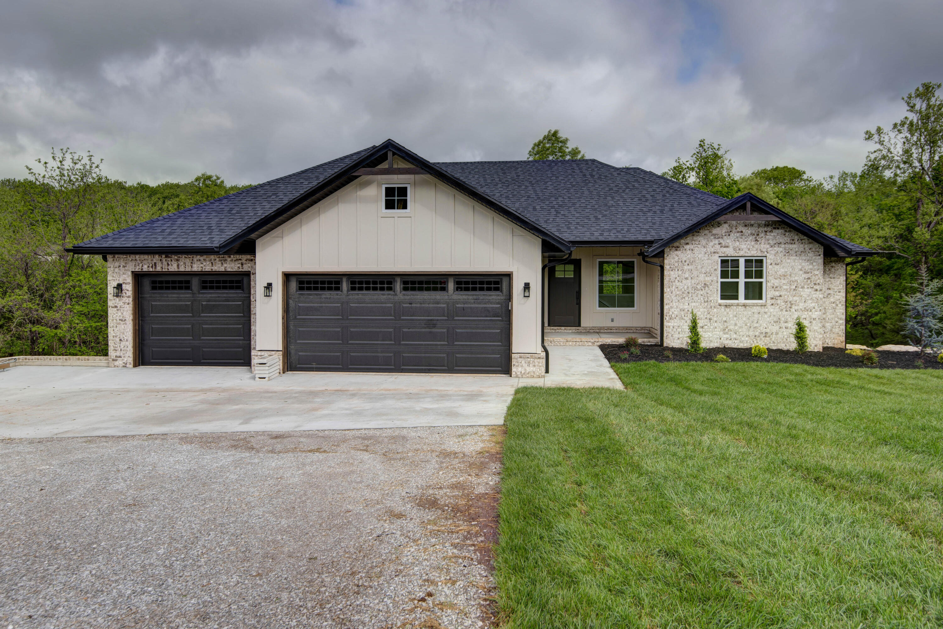 385 Plumtree Drive Property Photo