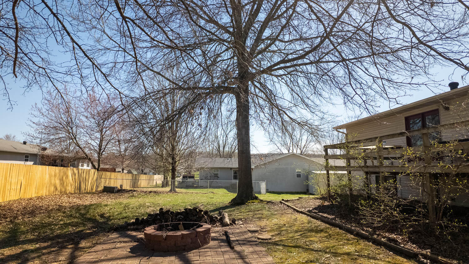 1910 Katherine Drive Property Photo 4