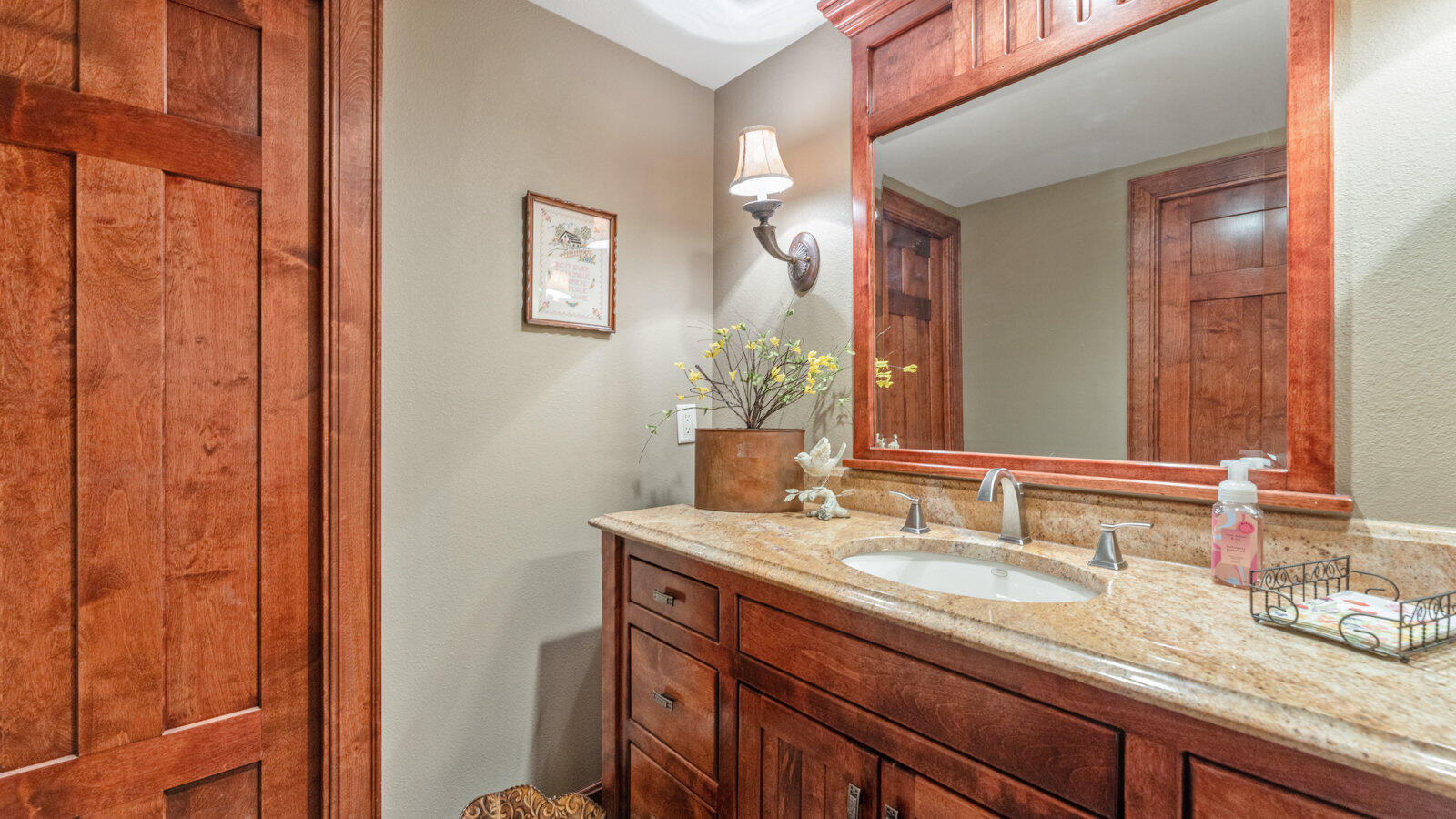 146 Country Club Drive Property Photo 34