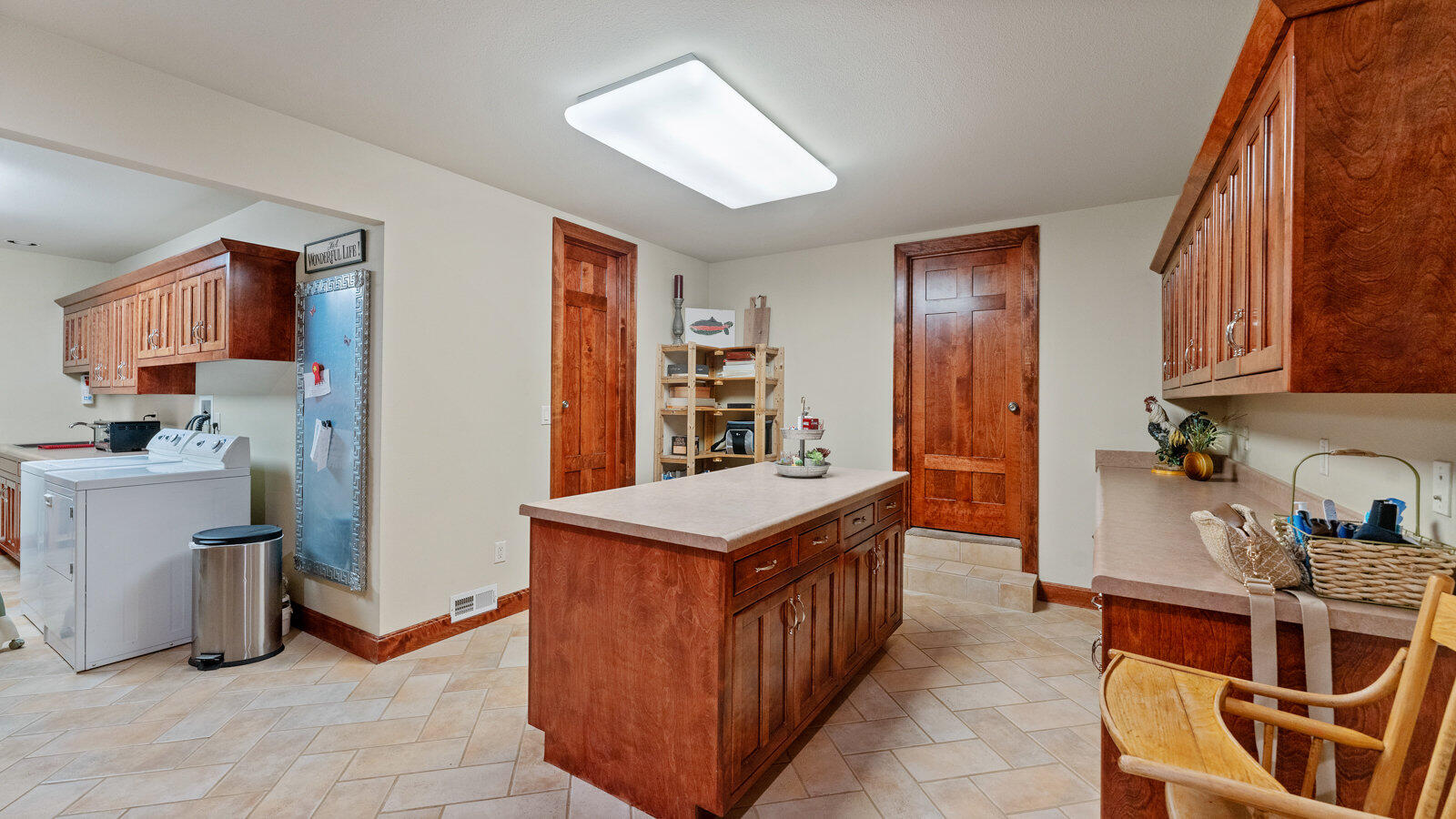 146 Country Club Drive Property Photo 38