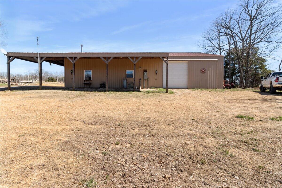 2480 County Road 317 Property Photo 4