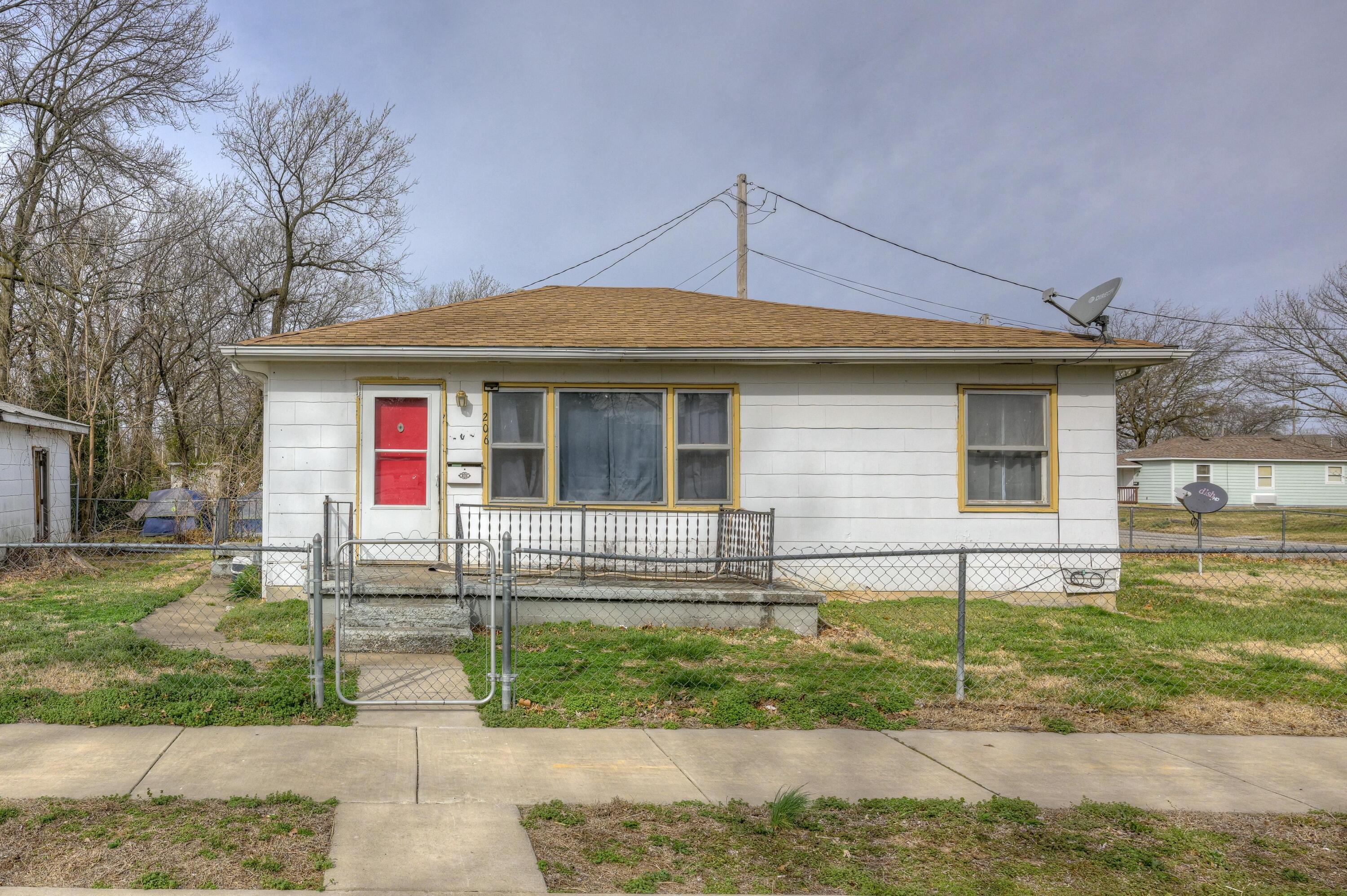 206 Comingo Avenue Property Photo