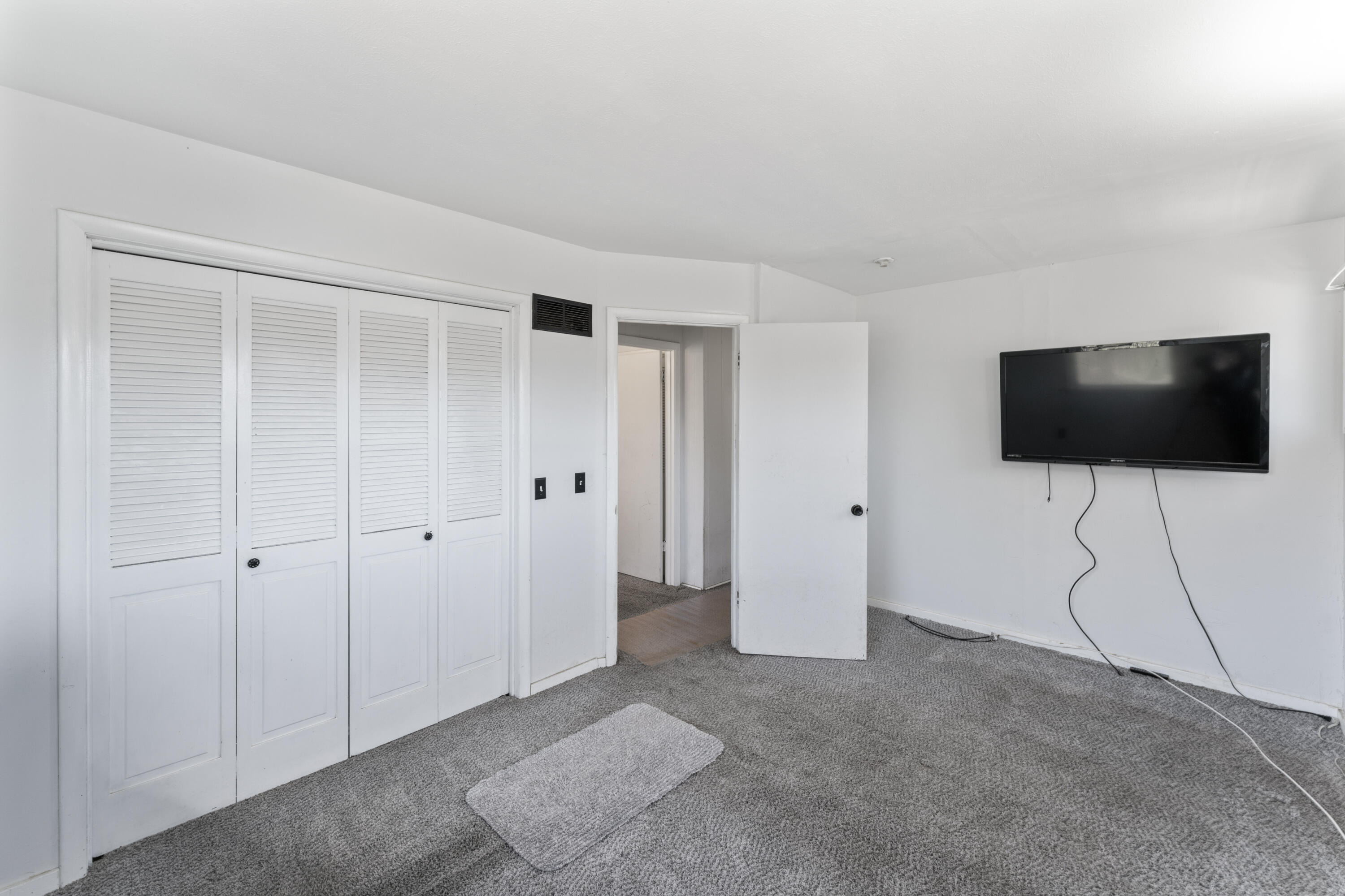 671 Sundown Lane Property Photo 10