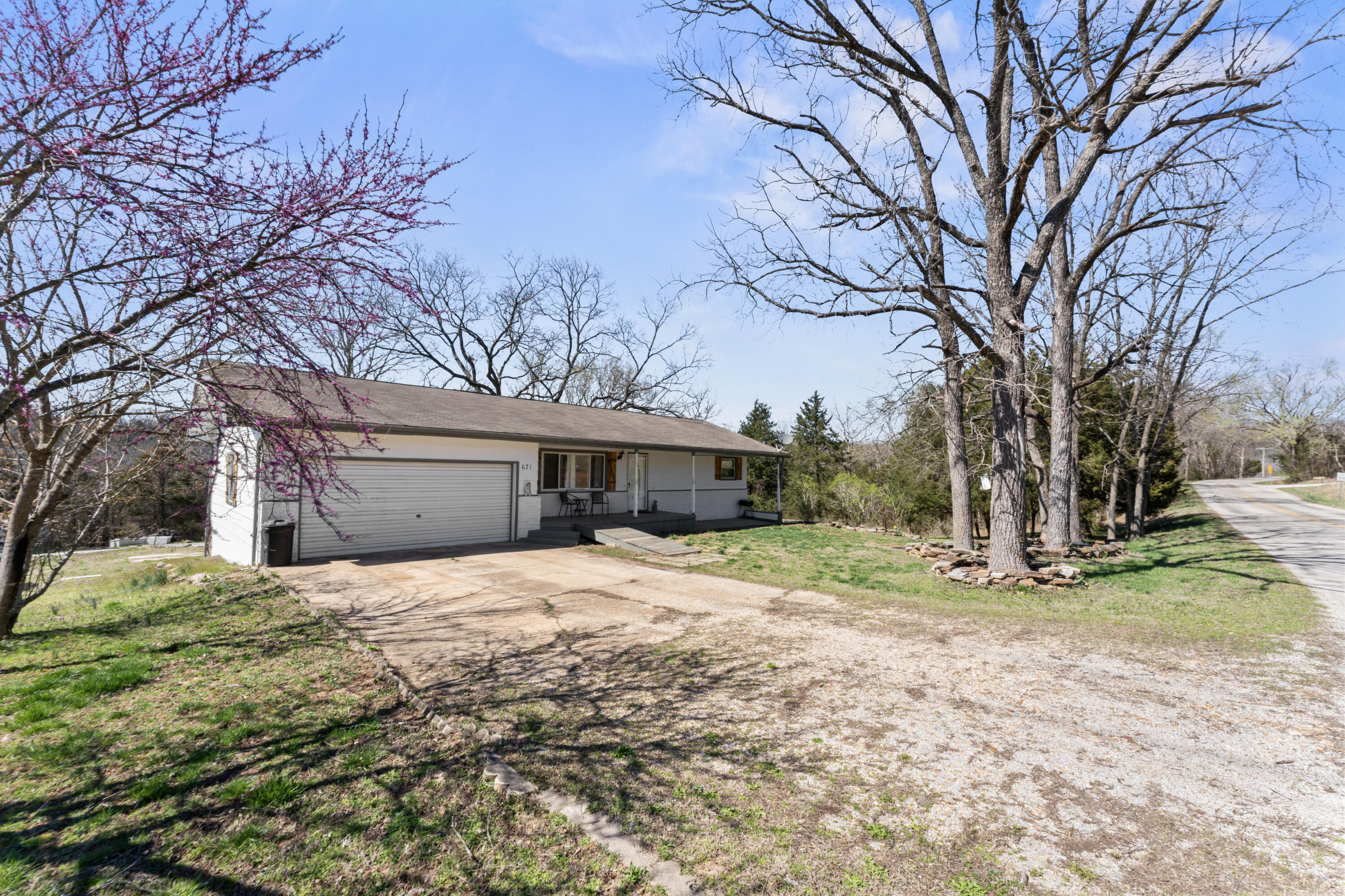 671 Sundown Lane Property Photo 27