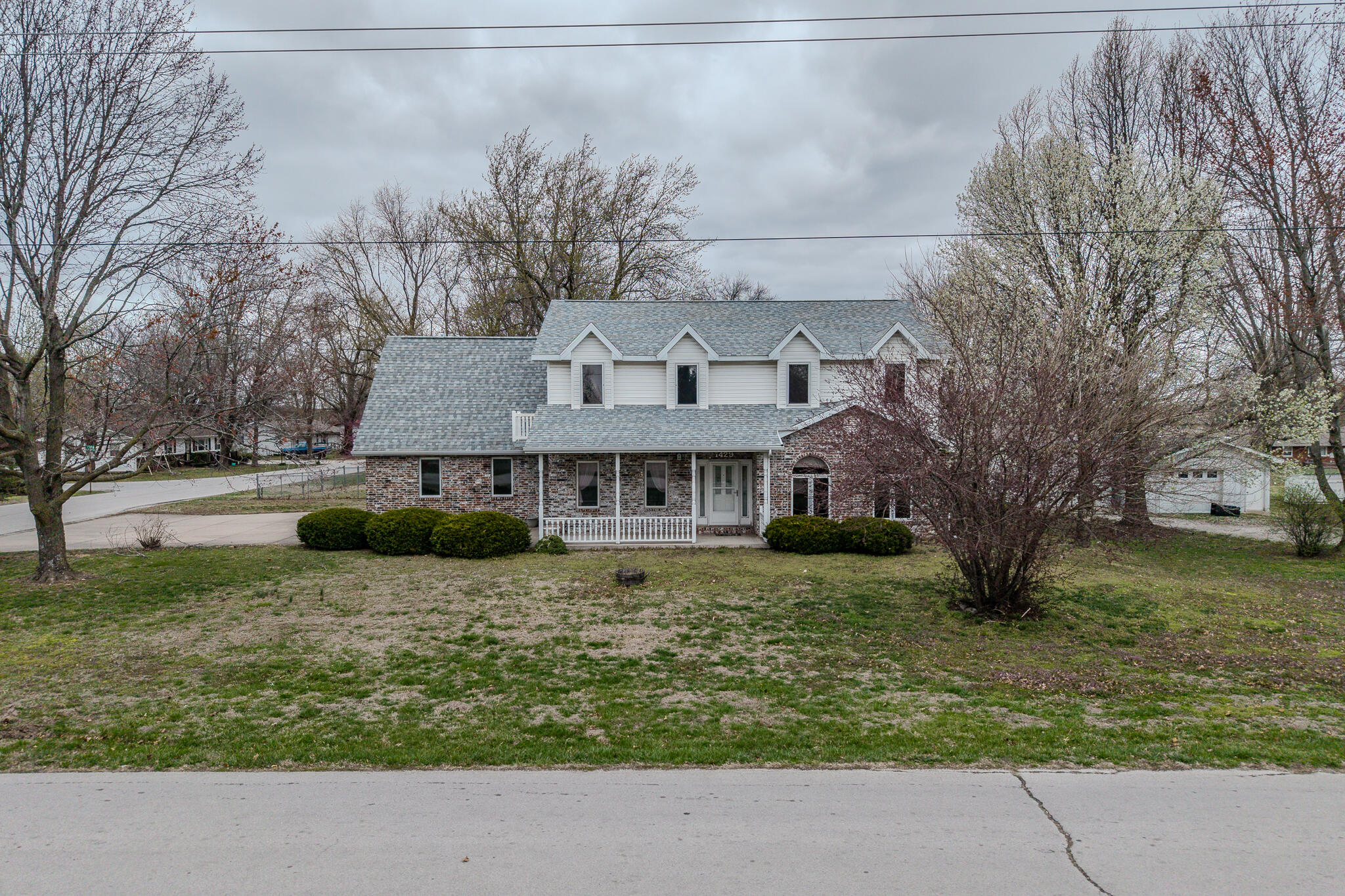 1429 West Locust Street Property Photo 8