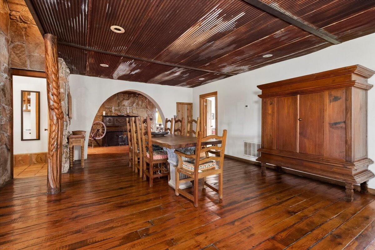 191 Concrete Way Property Photo 20