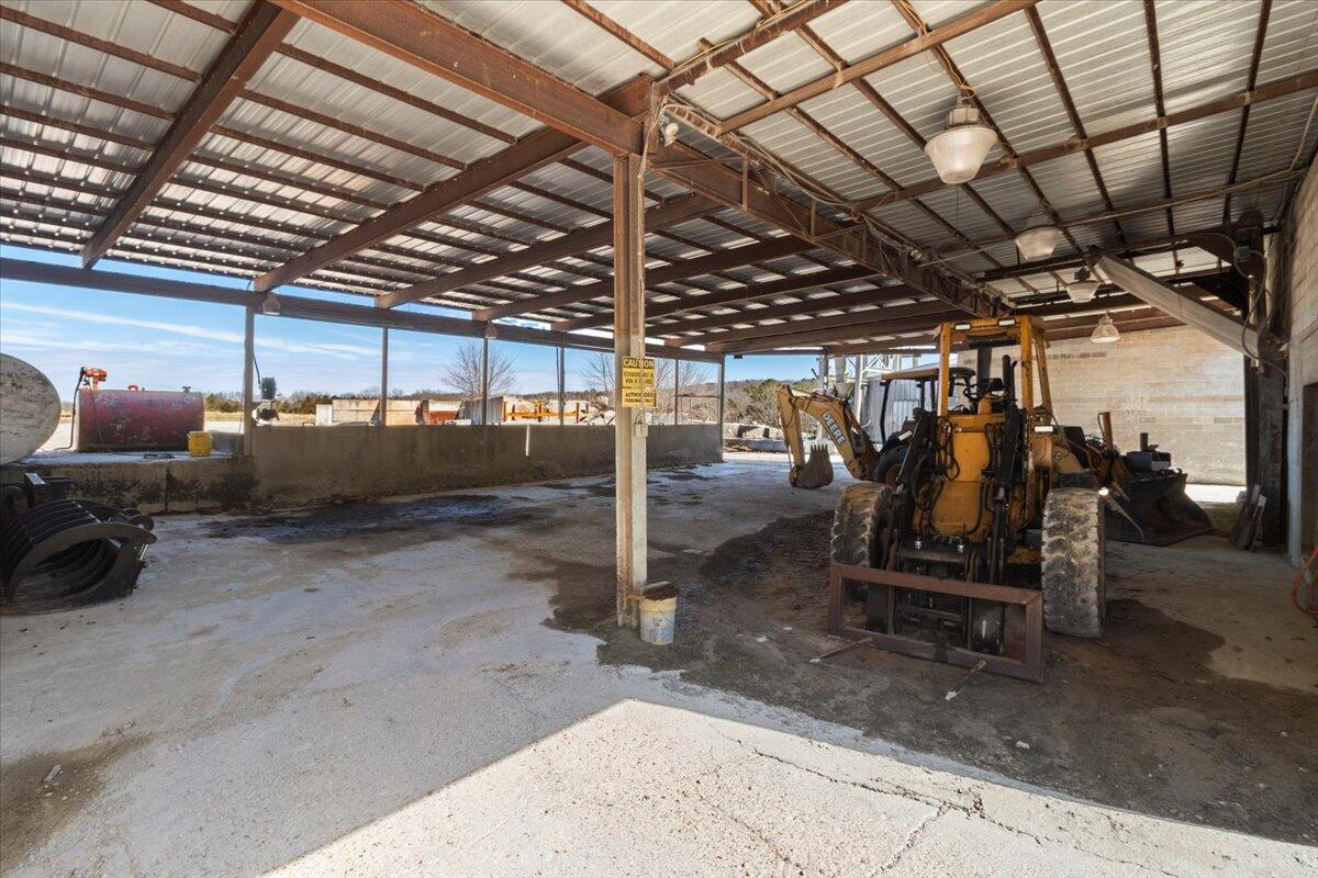 191 Concrete Way Property Photo 56