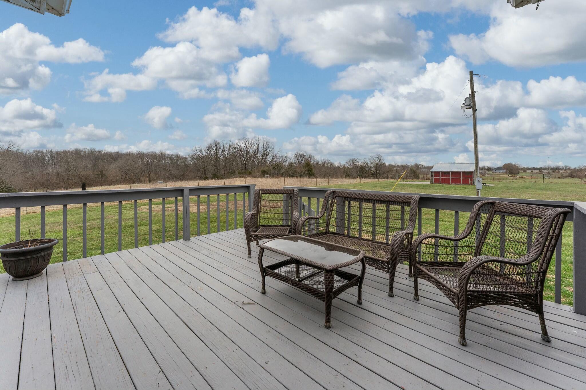 2131 Red Oak Road Property Photo 7