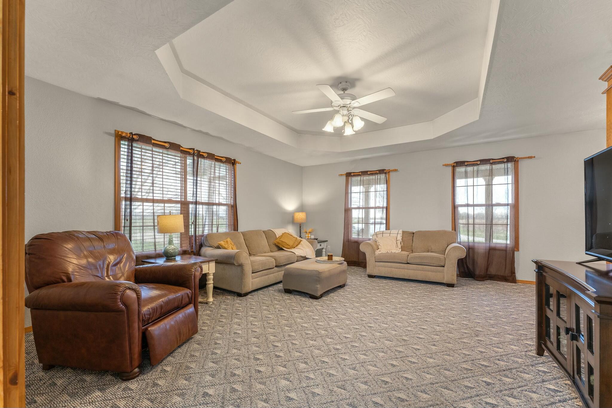 2131 Red Oak Road Property Photo 9
