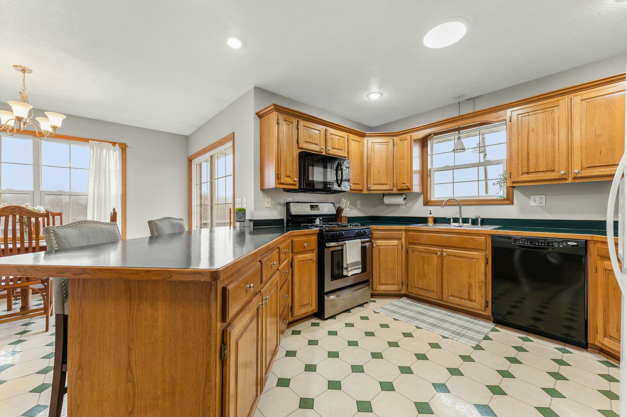 2131 Red Oak Road Property Photo 13