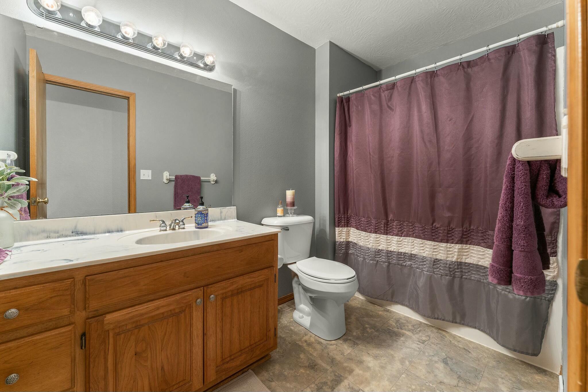 2131 Red Oak Road Property Photo 18