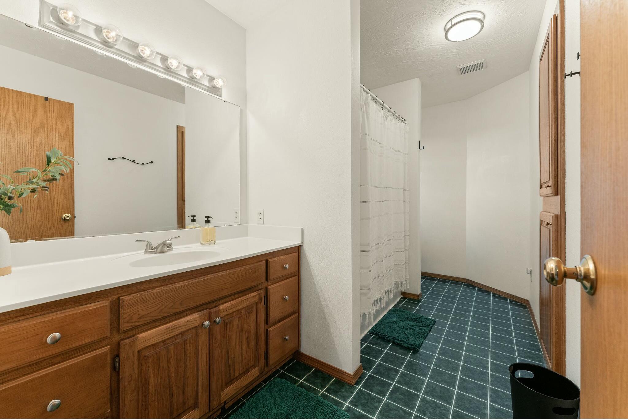 2131 Red Oak Road Property Photo 21