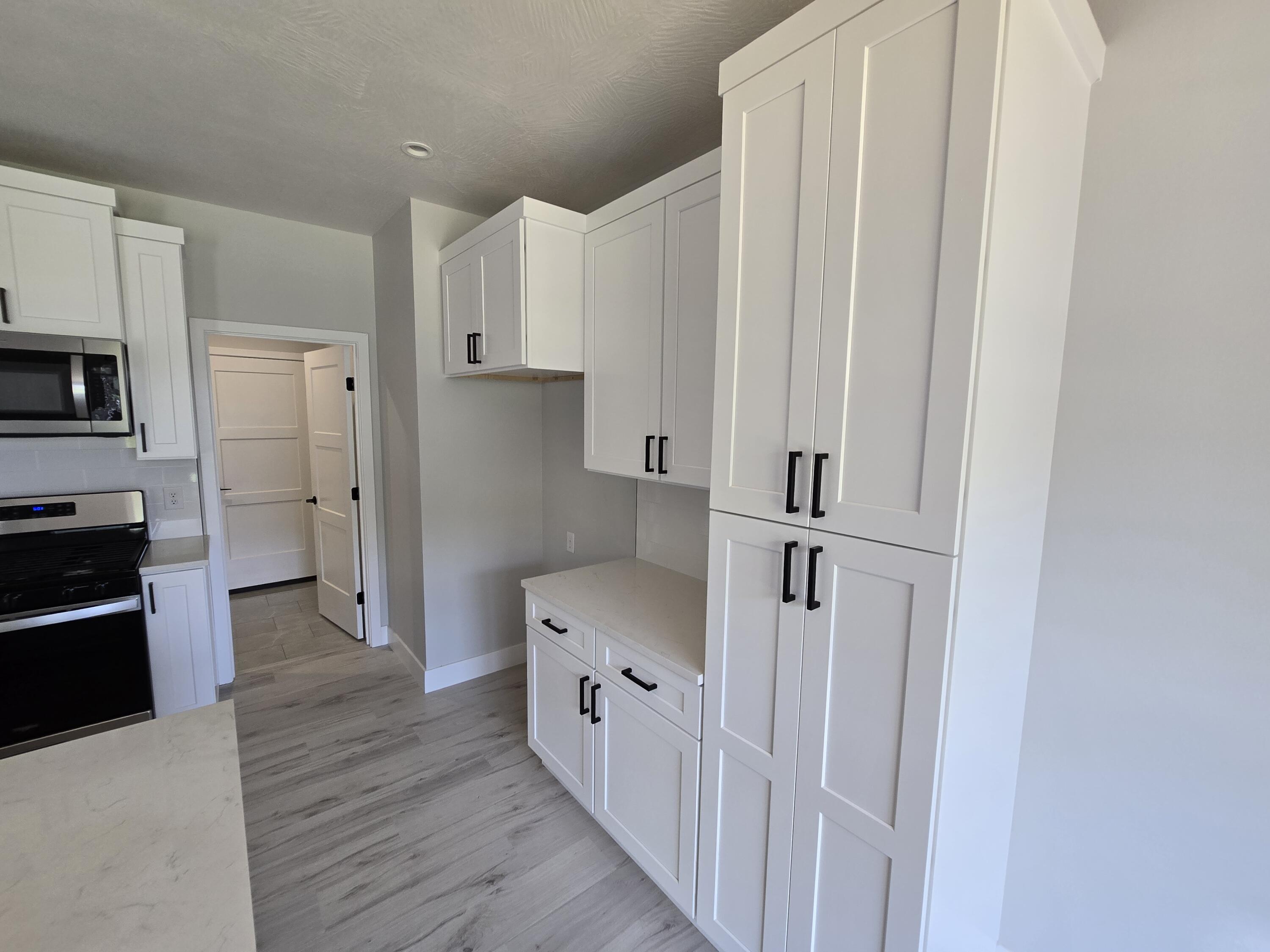 123 East Teakwood Avenue Property Photo 6