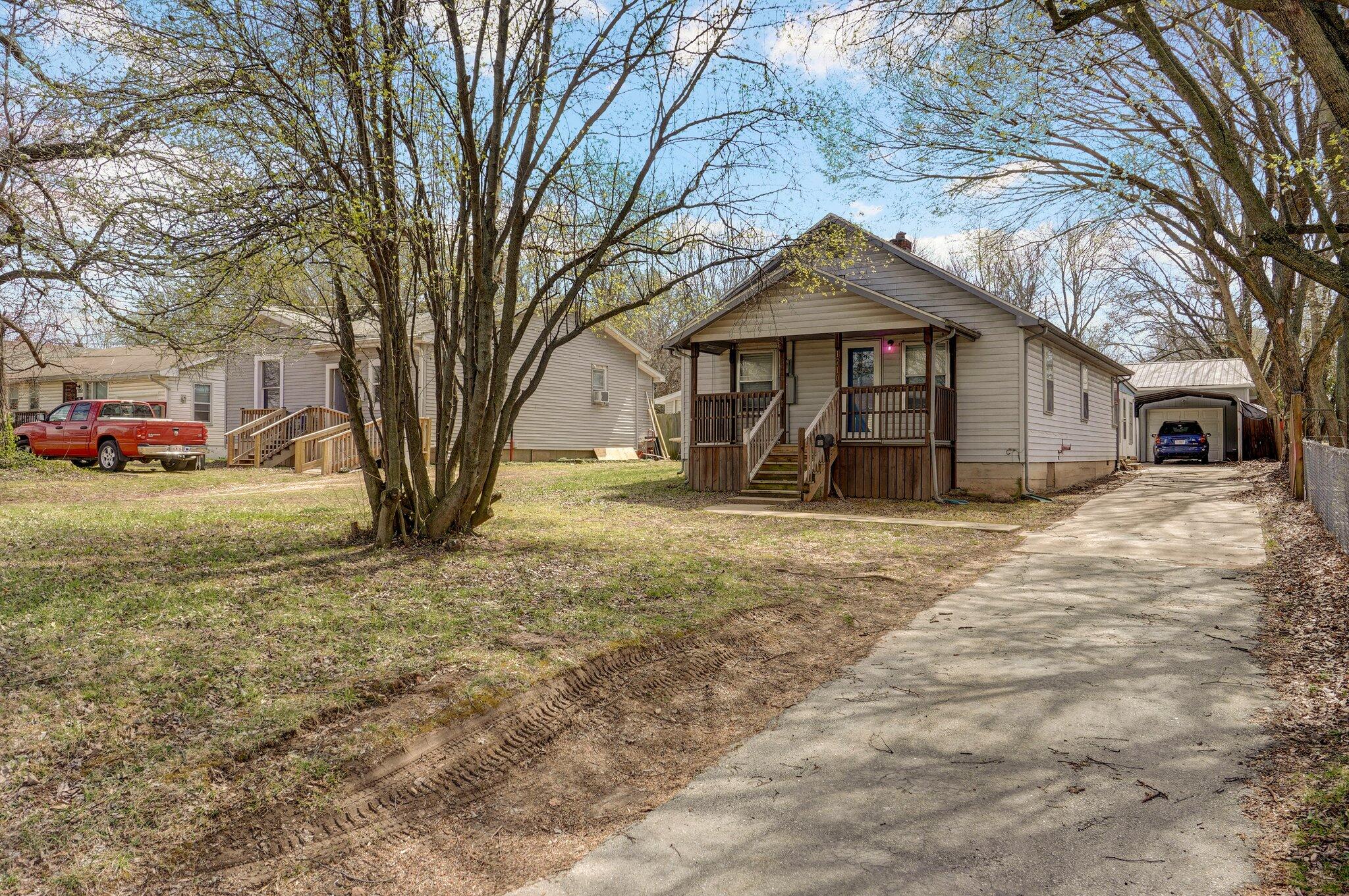 Palmer Hts Real Estate Listings Main Image