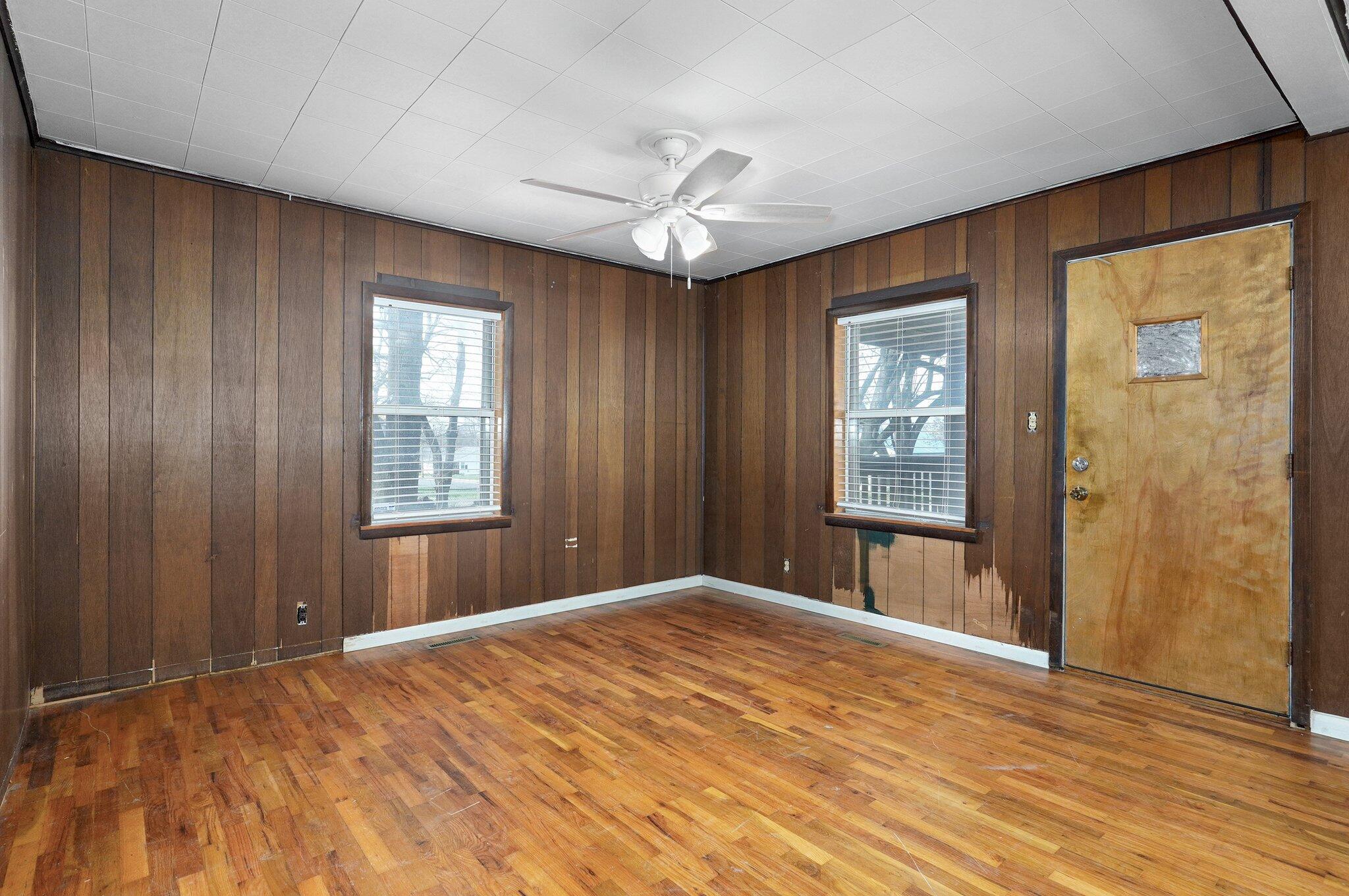 1710 West High Street Property Photo 6