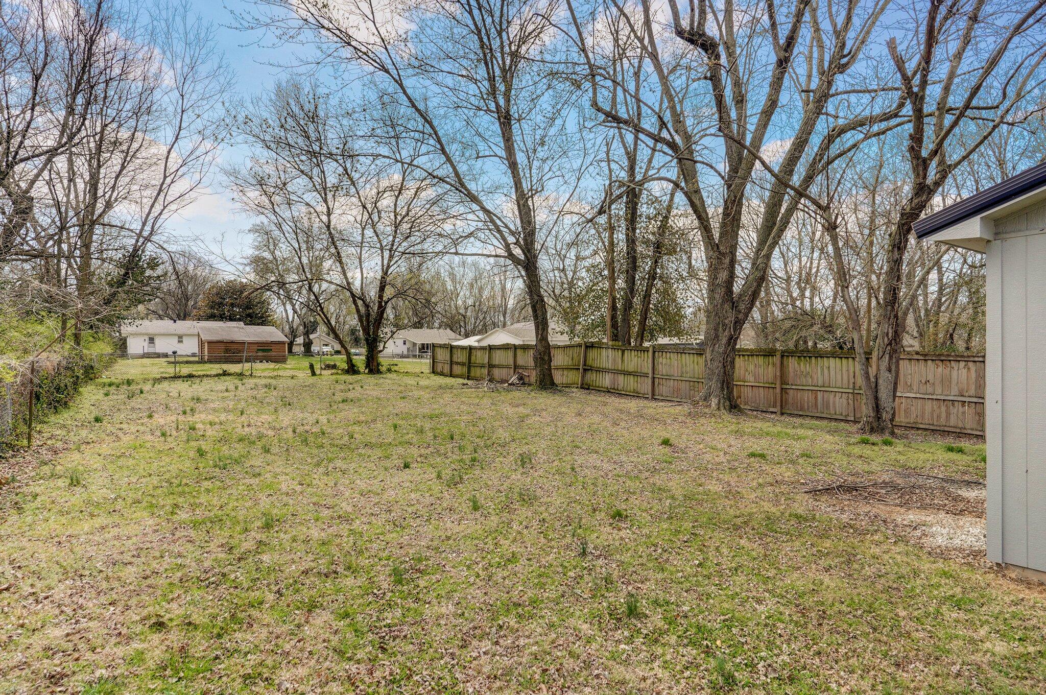 1710 West High Street Property Photo 21