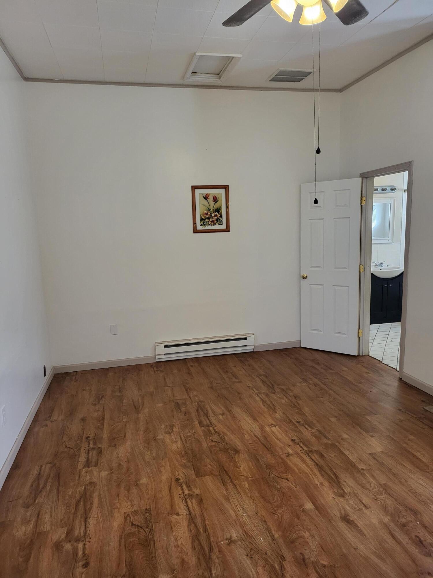 505 9th Street Property Photo 2