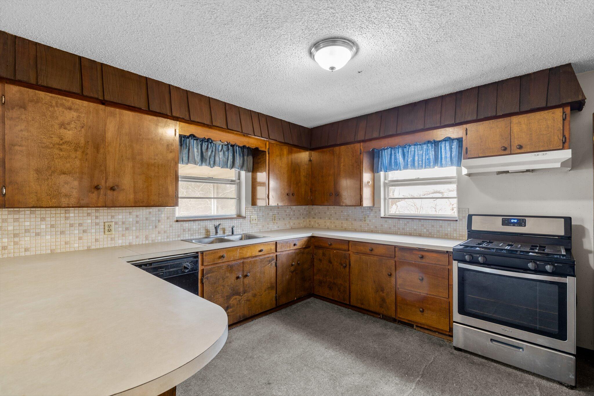 25953 Fox Wood Circle Circle Property Photo 7