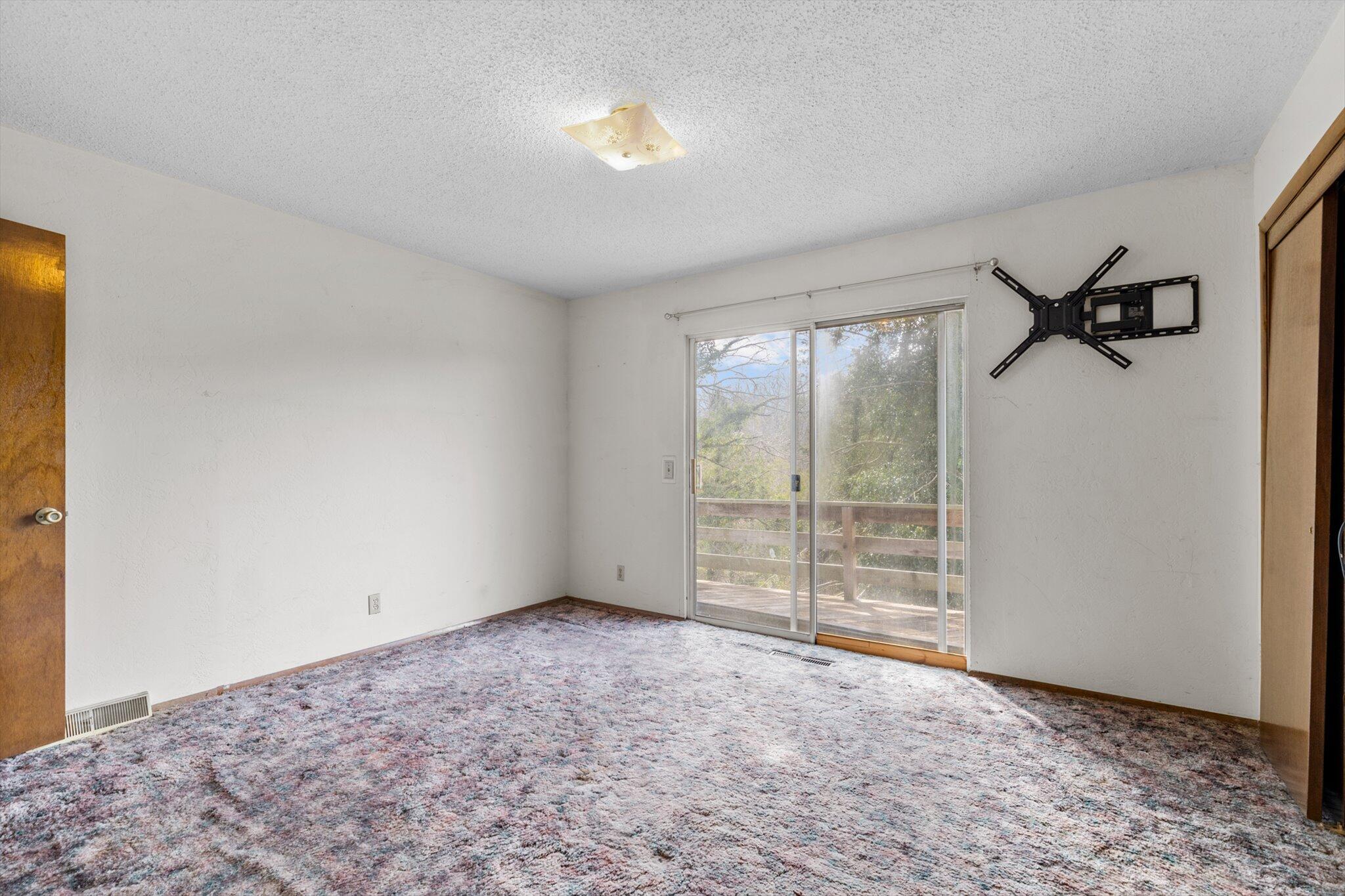 25953 Fox Wood Circle Circle Property Photo 10