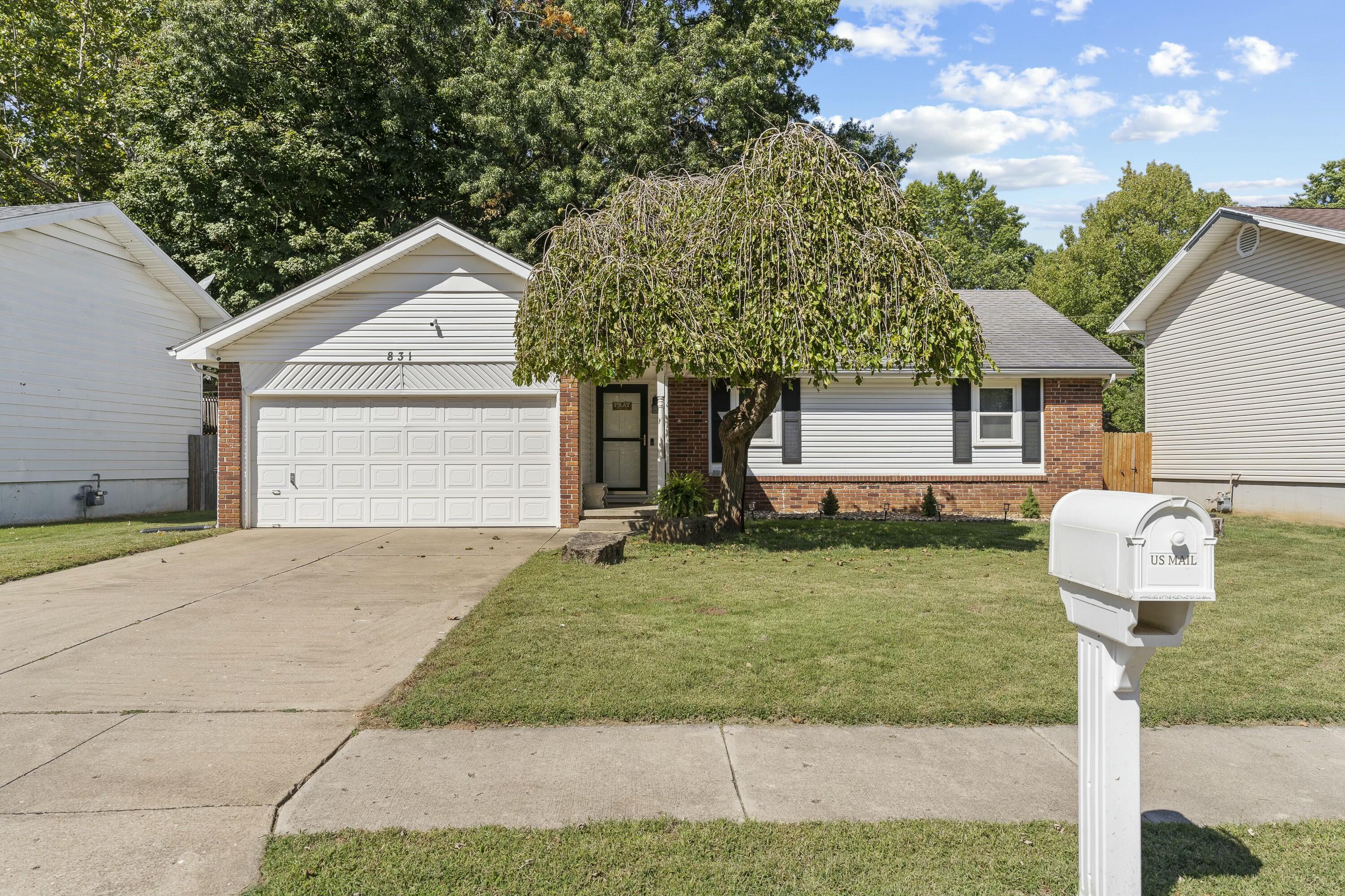 Meador Park Est Real Estate Listings Main Image