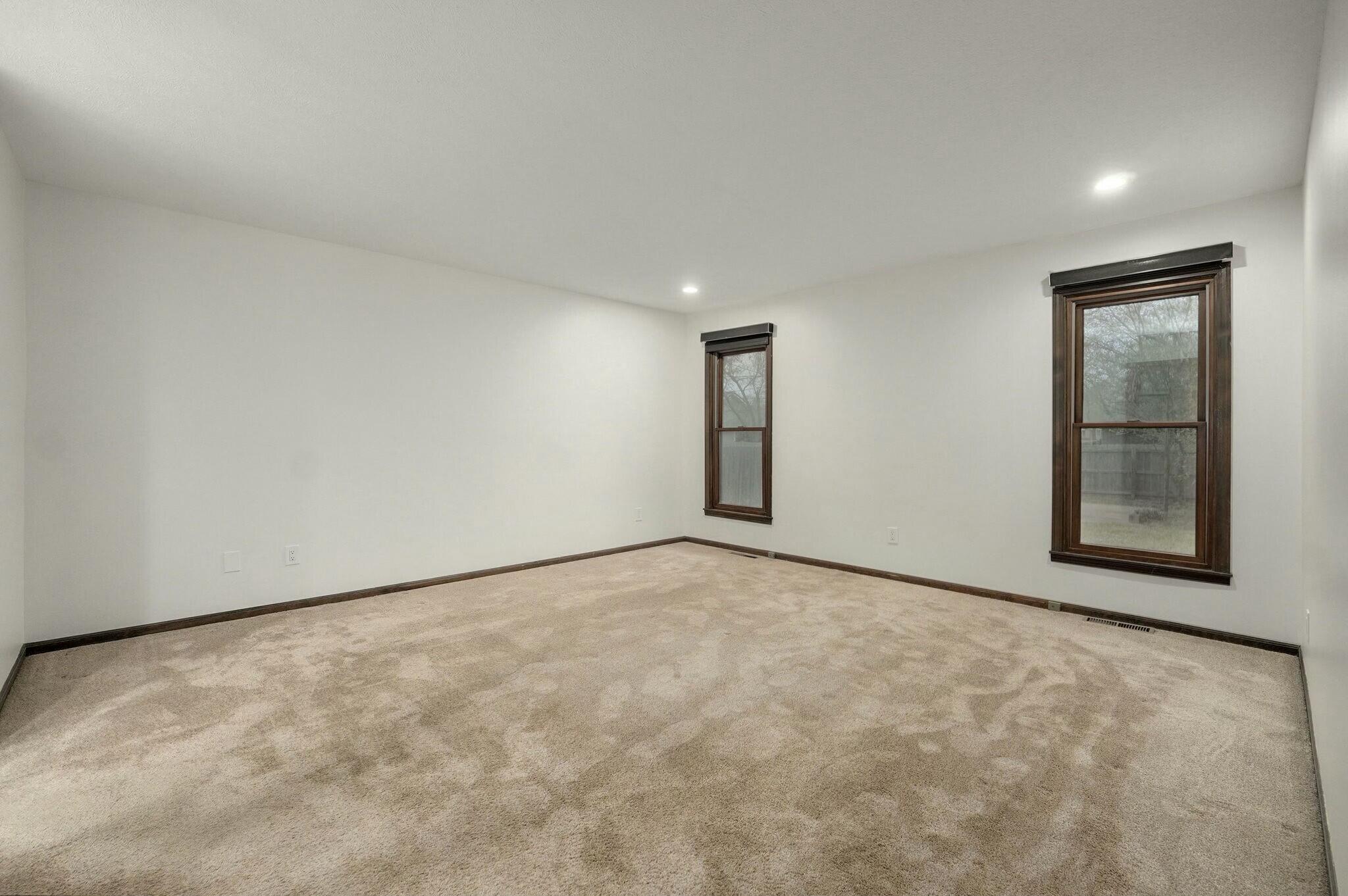5430 South Elmira Avenue Property Photo 19