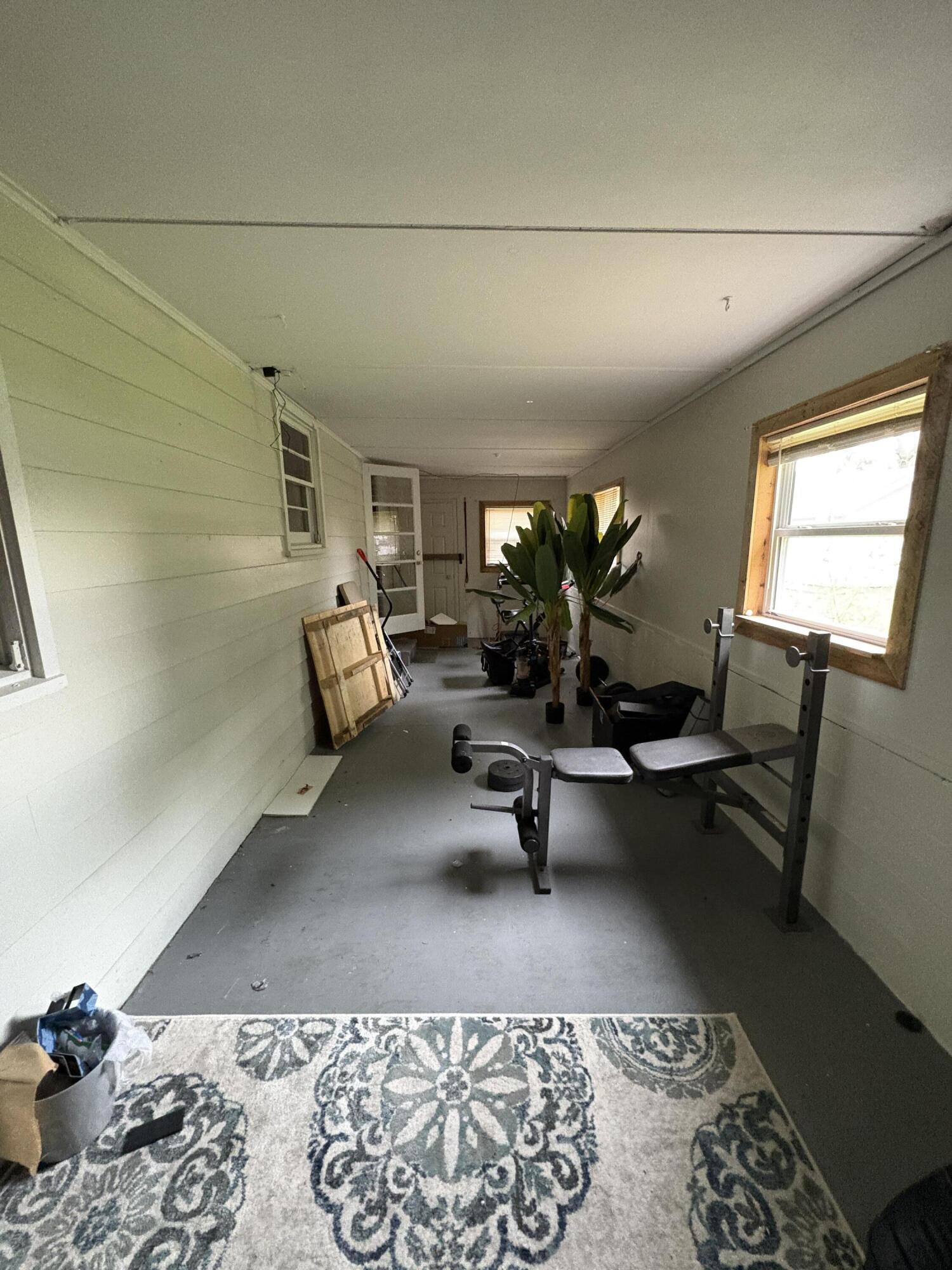 504 South Lincoln Avenue Property Photo 6